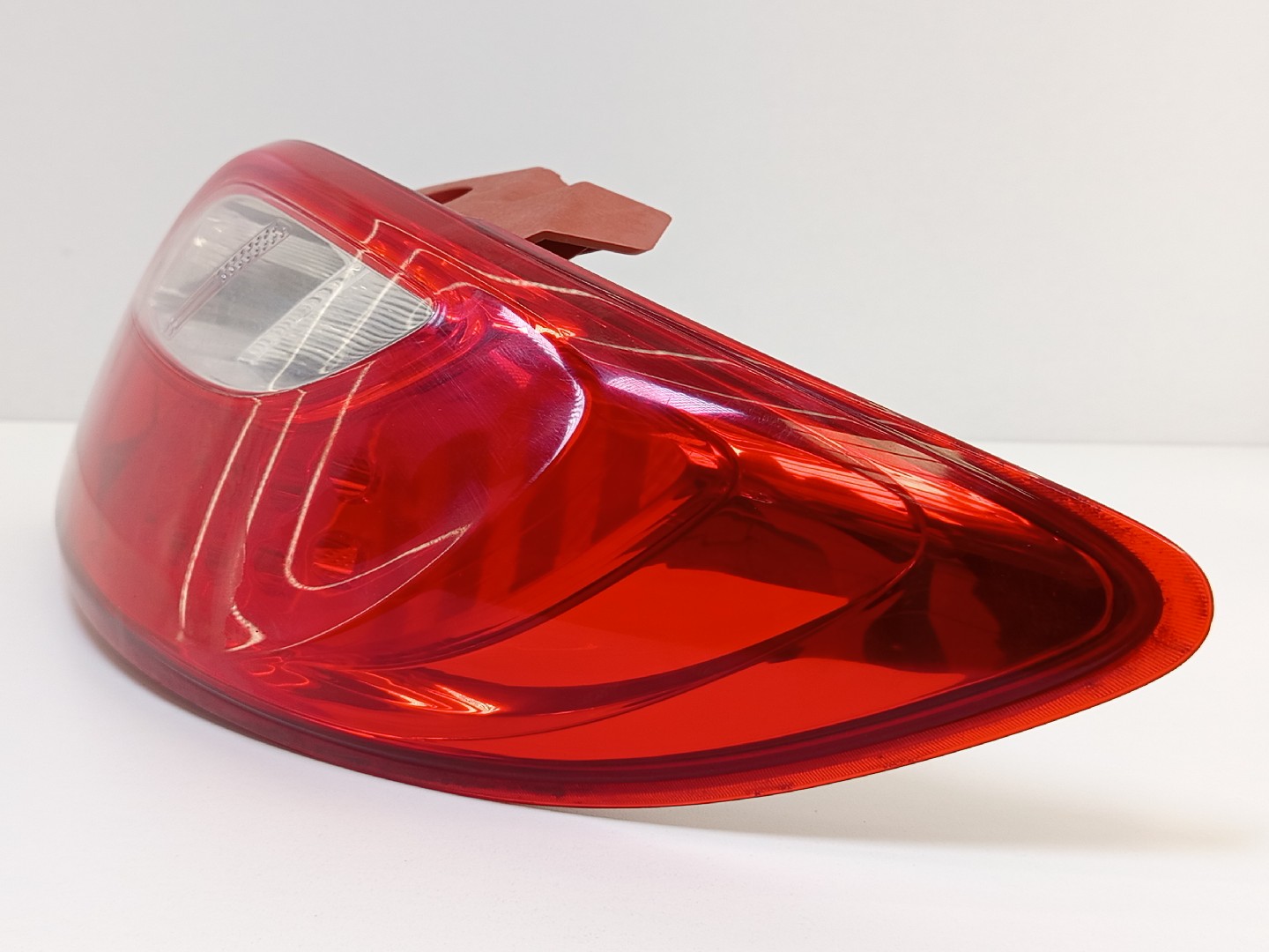 Farolim tras painel direito MAZDA 2 (DE_, DH_) | 07 - 15 Imagem-8