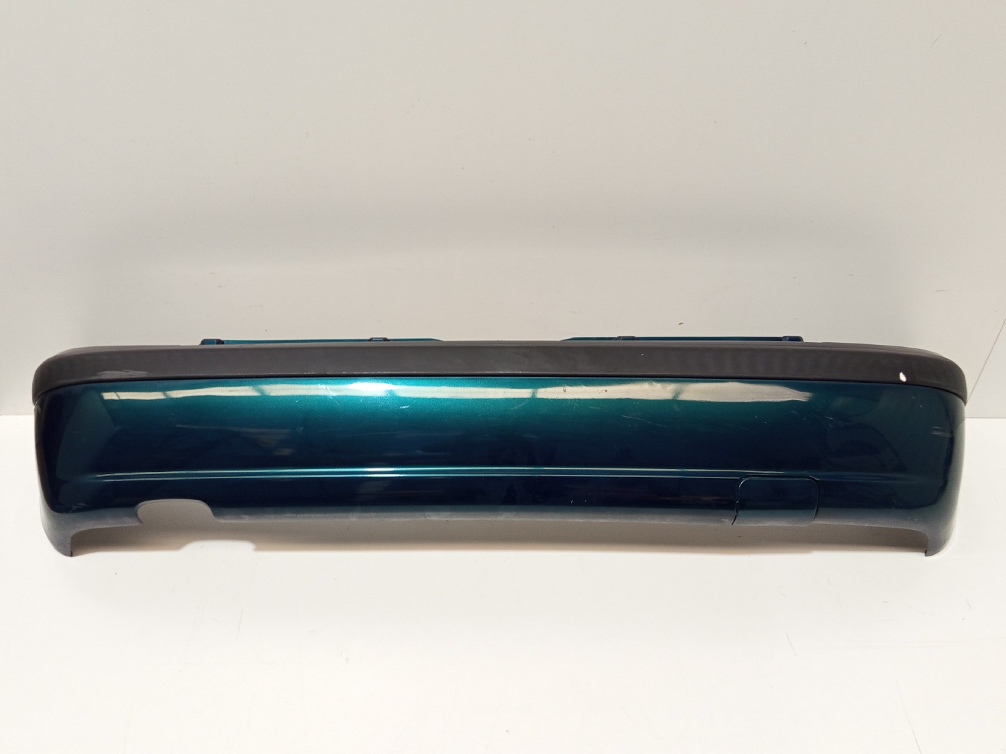 Para choques  trás SKODA - ID S_42656