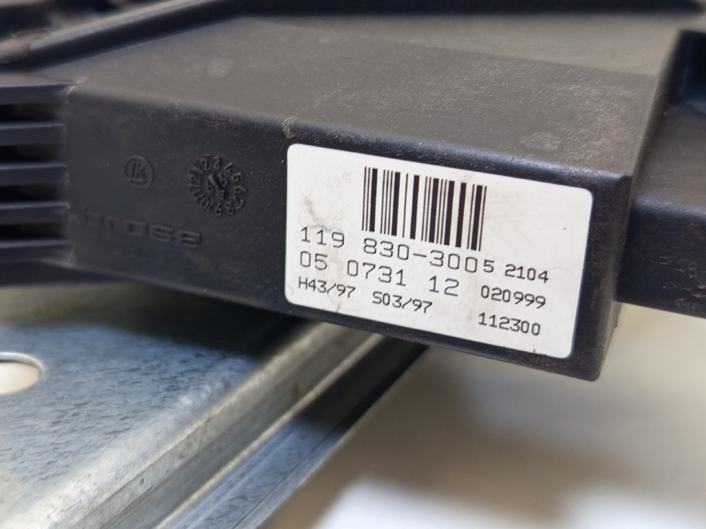 Elevador vidro trás direito MERCEDES-BENZ A-CLASS (W168) | 97 - 05 Imagem-2