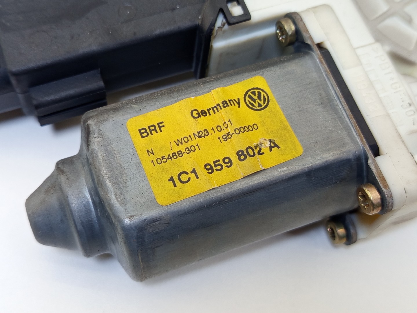 Motor elevador frente direito VOLKSWAGEN GOLF IV (1J1) | 97 - 07 Imagem-2