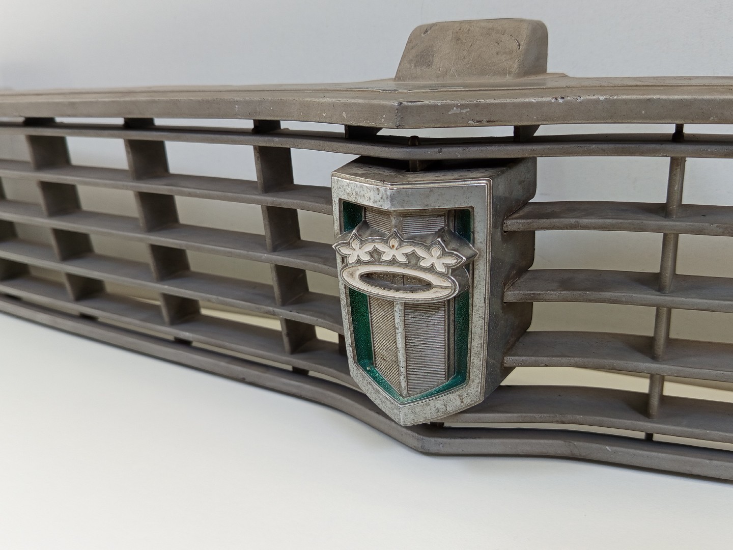 Grelha da Frente TOYOTA COROLLA (KE_, TE_) | 70 - 81 Imagem-3