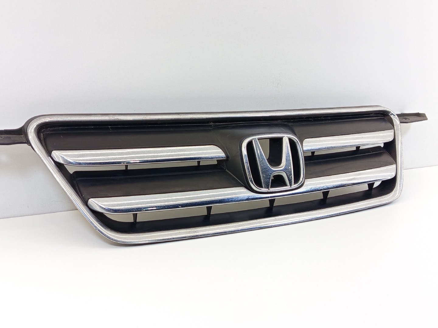 Grelha da Frente HONDA CR-V II (RD_) | 01 - 07 Imagem-1