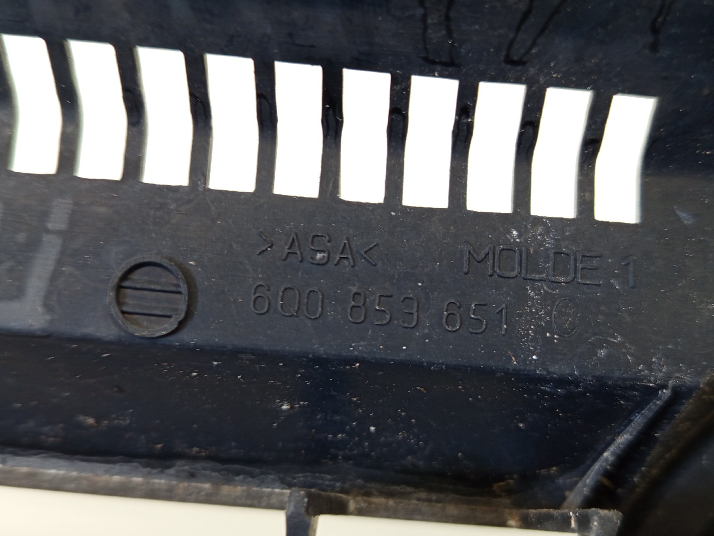 Grelha da Frente VOLKSWAGEN POLO (9N_) | 01 - 14 Imagem-7