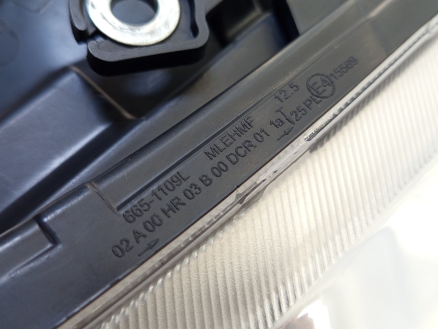 Otica esquerda SKODA SUPERB I (3U4) | 01 - 08 Imagem-8