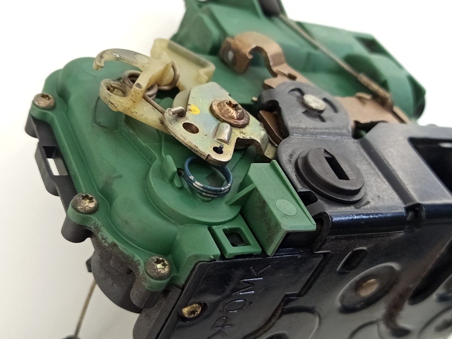 Fecho porta tras esquerdo SKODA SUPERB I (3U4) | 01 - 08 Imagem-5