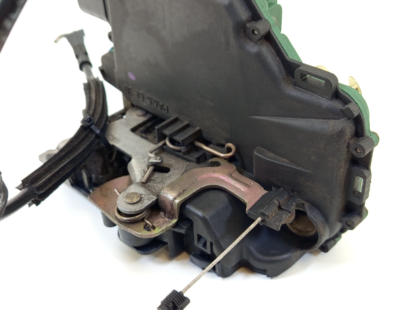 Fecho porta frente esquerdo SKODA SUPERB I (3U4) | 01 - 08 Imagem-2