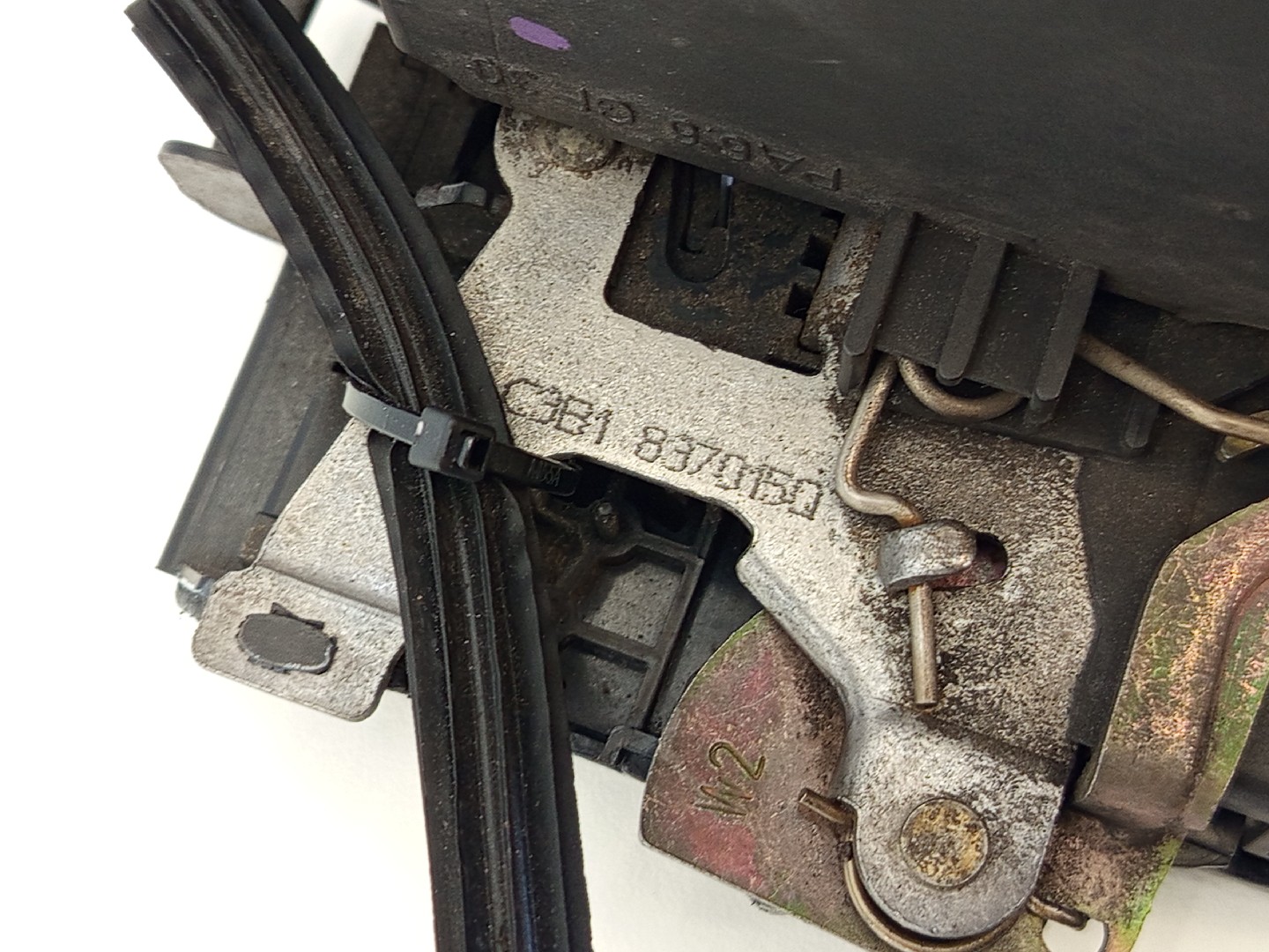 Fecho porta frente esquerdo SKODA SUPERB I (3U4) | 01 - 08 Imagem-8