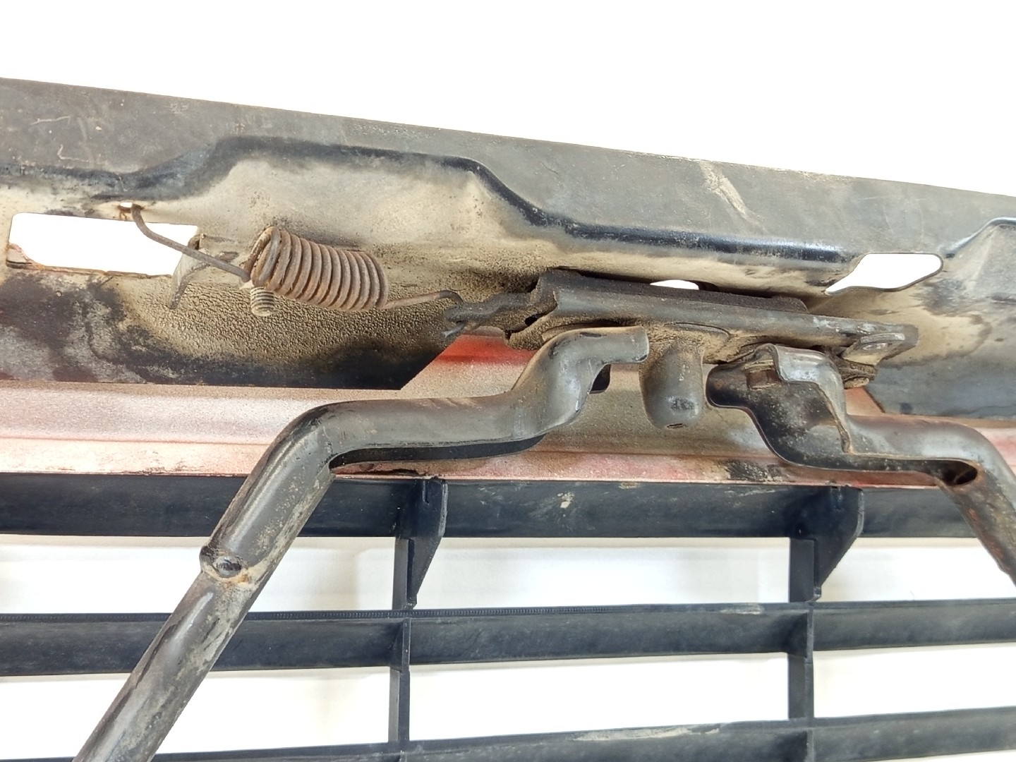 Grelha da Frente LAND ROVER DEFENDER Station Wagon (L316) | 90 - 16 Imagem-7