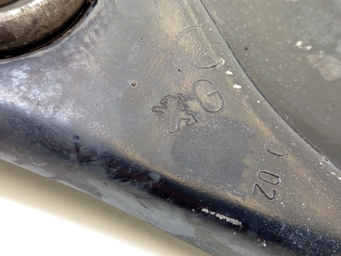 Braço suspensao frente esquerdo CITROEN C3 AIRCROSS II (2R_, 2C_) | 17 -  Imagem-3