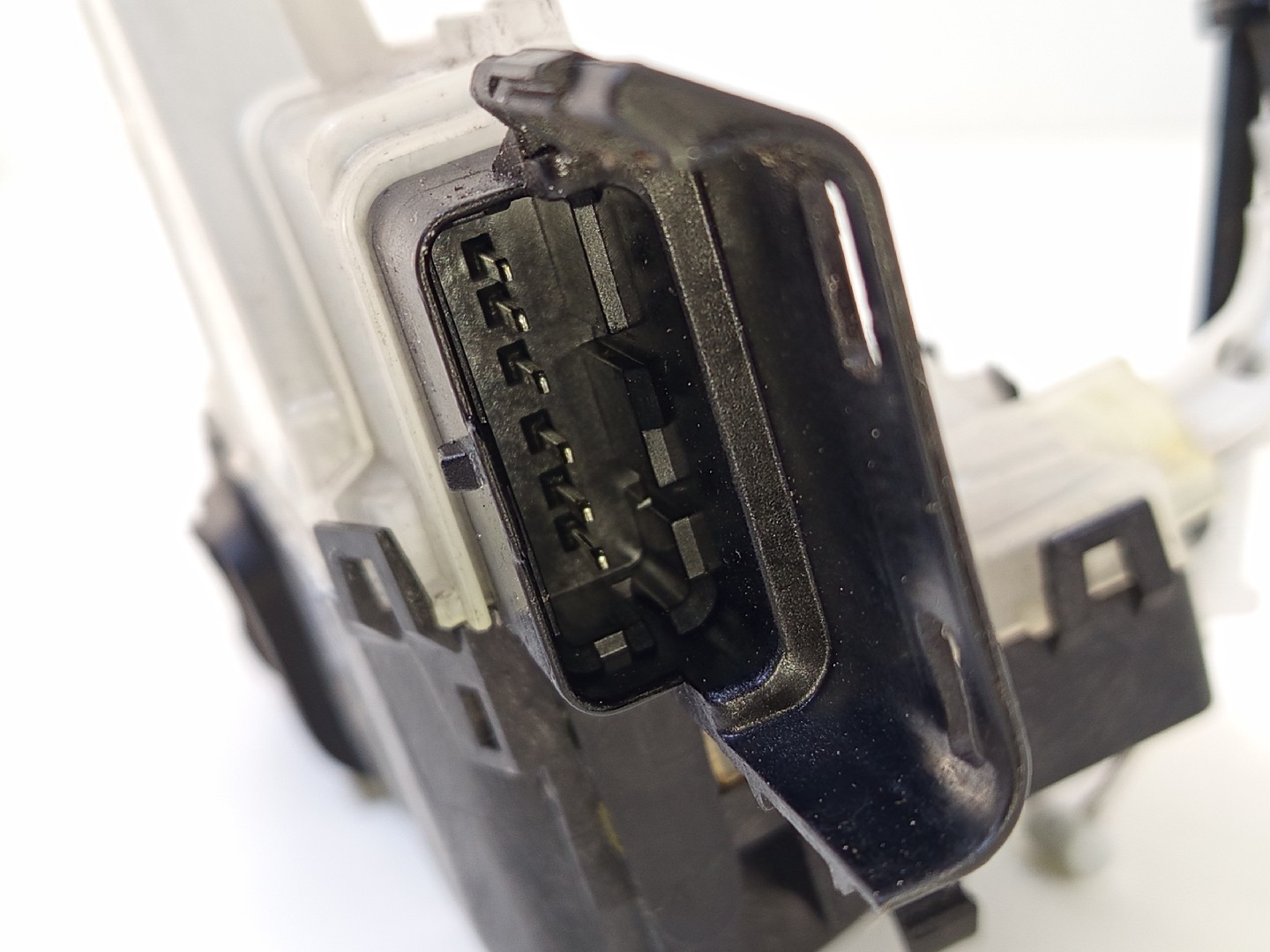 Fecho porta tras esquerdo CITROEN C3 AIRCROSS II (2R_, 2C_) | 17 -  Imagem-4