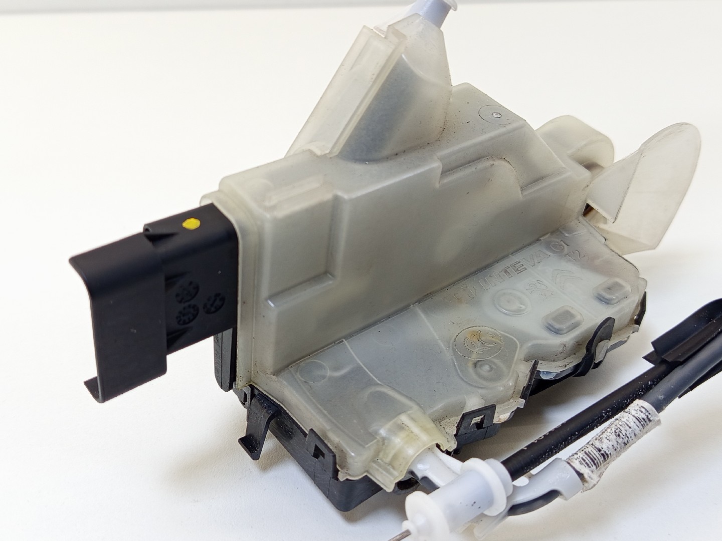 Fecho porta frente esquerdo CITROEN C3 AIRCROSS II (2R_, 2C_) | 17 -  Imagem-1