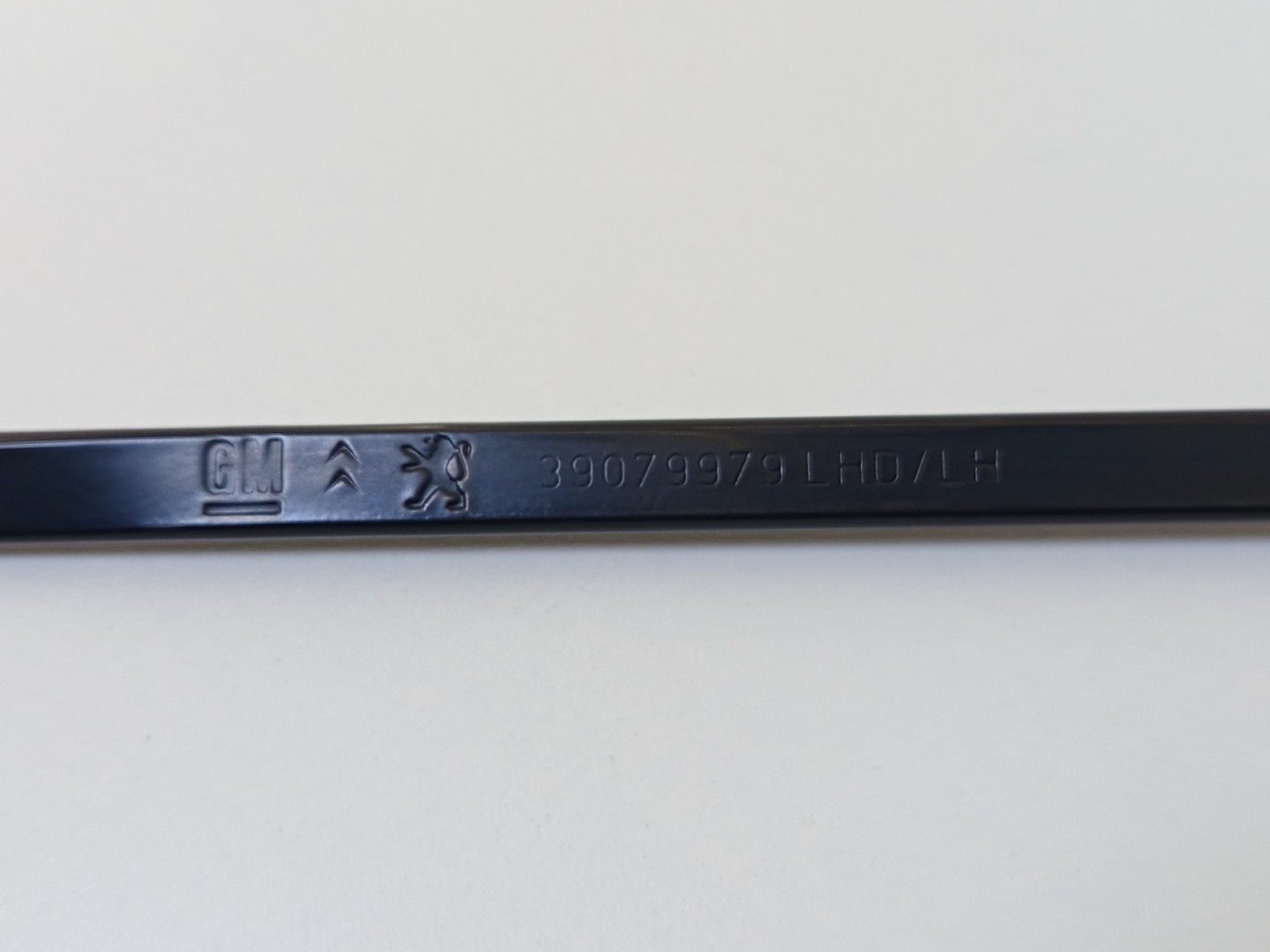 Haste escova frente esquerda CITROEN C3 AIRCROSS II (2R_, 2C_) | 17 -  Imagem-5