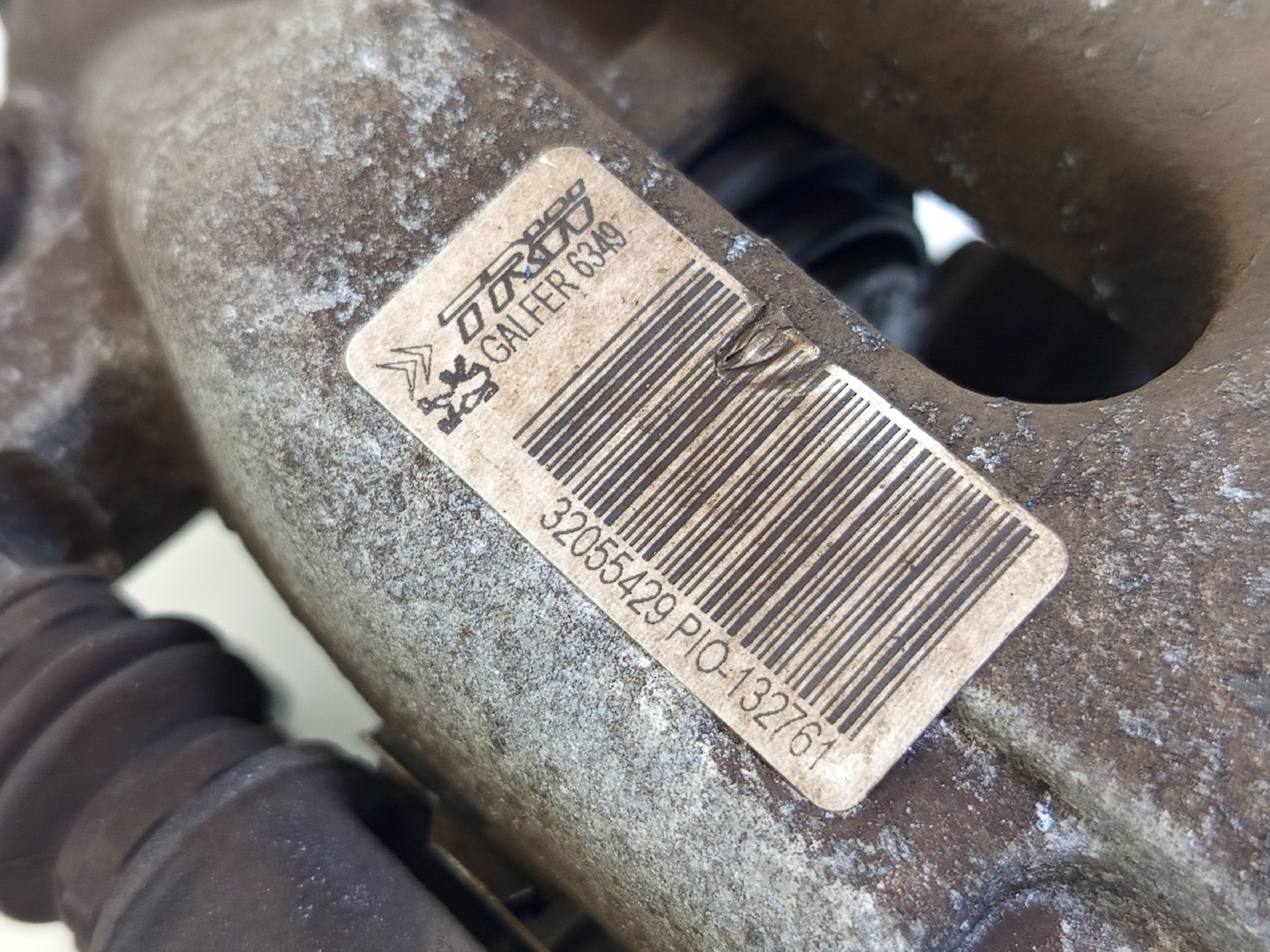 Bomba travão tras esquerda CITROEN C3 AIRCROSS II (2R_, 2C_) | 17 -  Imagem-1