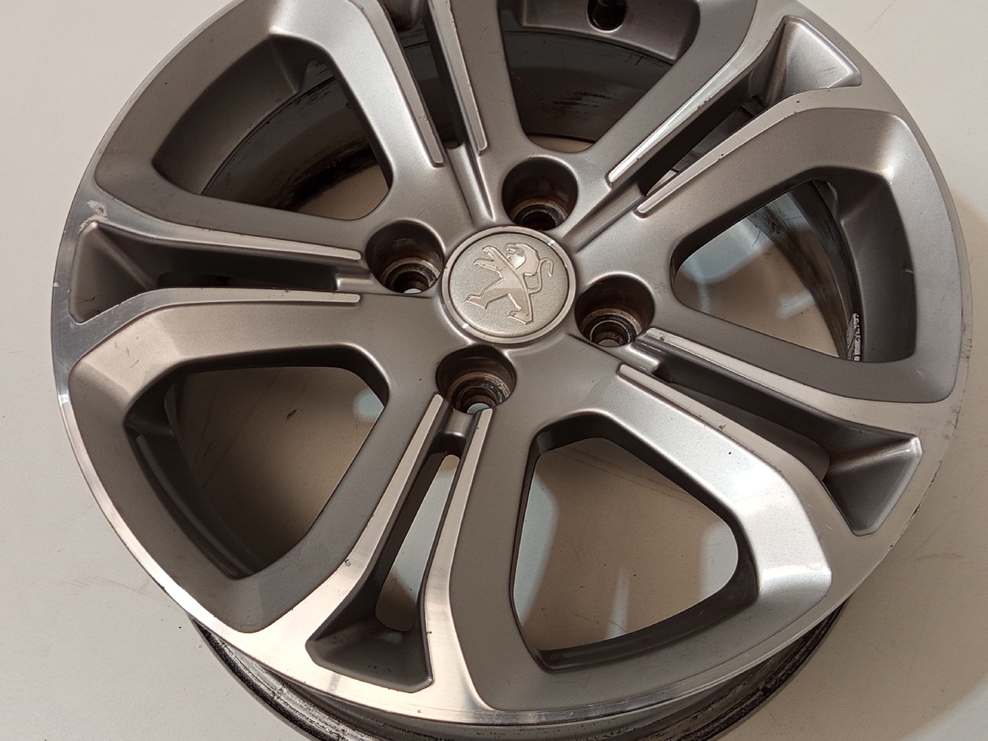 Jante PEUGEOT 208 I (CA_, CC_) | 12 -  Imagem-1