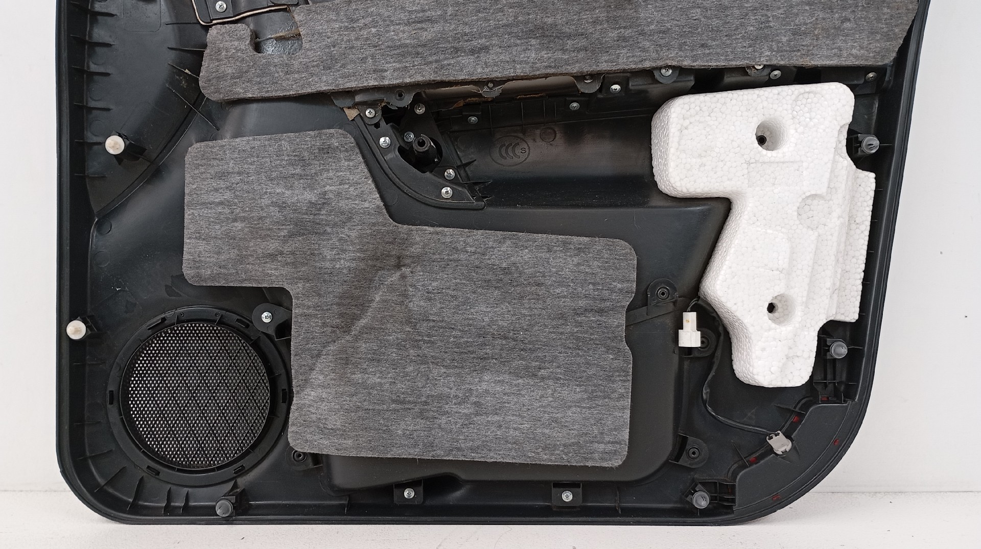 Quartela / Forra Porta Frente Esquerda CHEVROLET CAPTIVA (C100, C140) | 06 -  Imagem-6