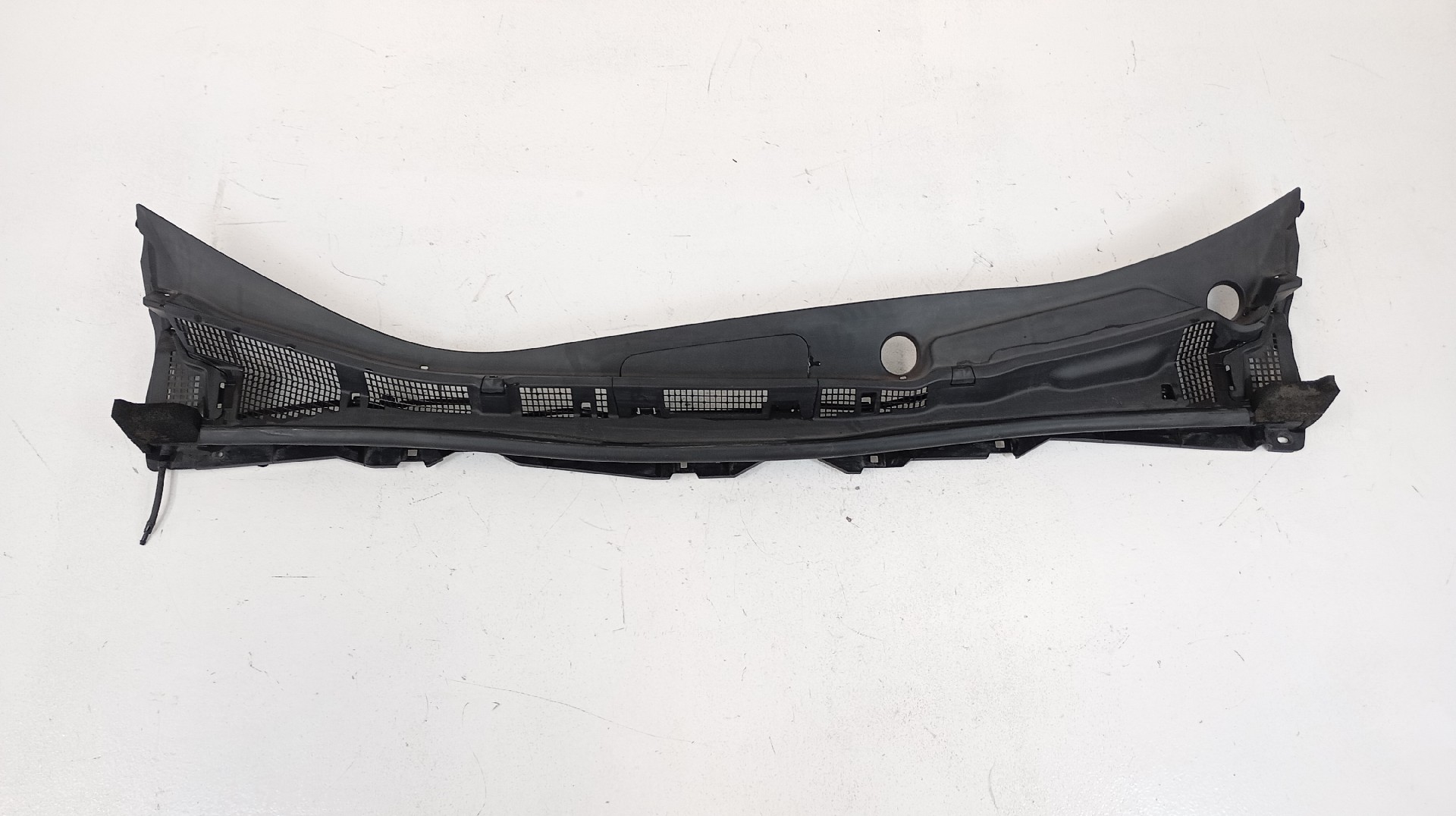 Grelha Curcuvan / Torpedo (Grelha Para Brisas) NISSAN LEAF (ZE1_) | 17 - 