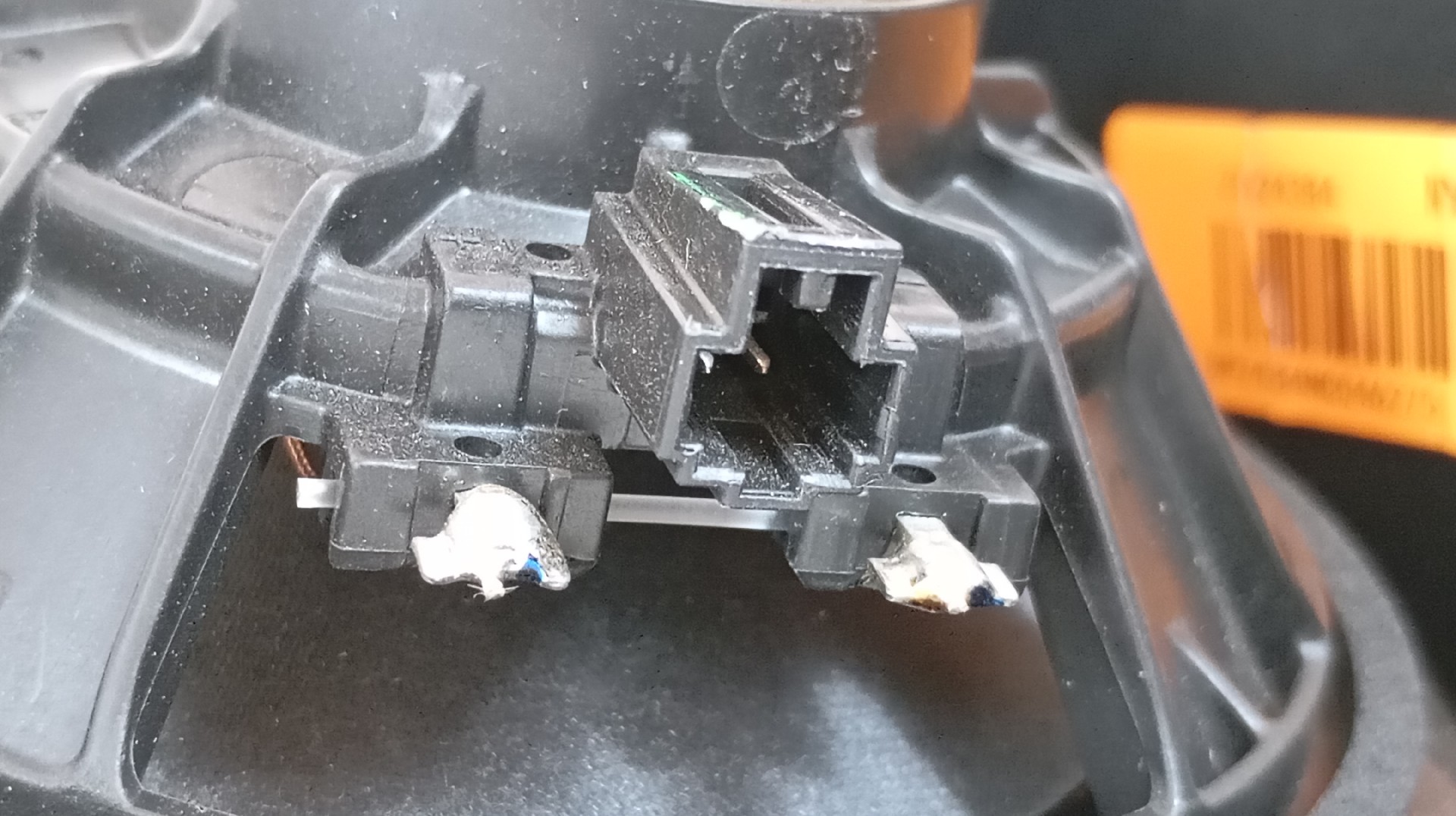 Quartela / Forra Porta Traseira Direita TESLA MODEL Y (5YJY) Imagem-9