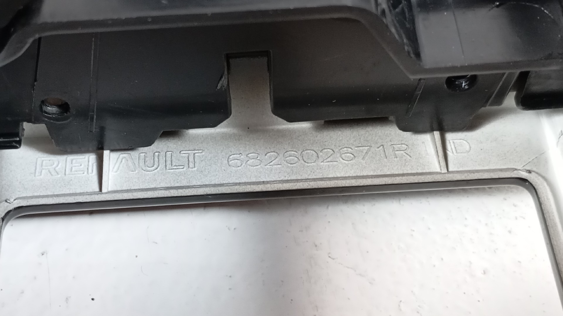 Mascara Consola Central RENAULT ZOE (BFM_) | 12 -  Imagem-6