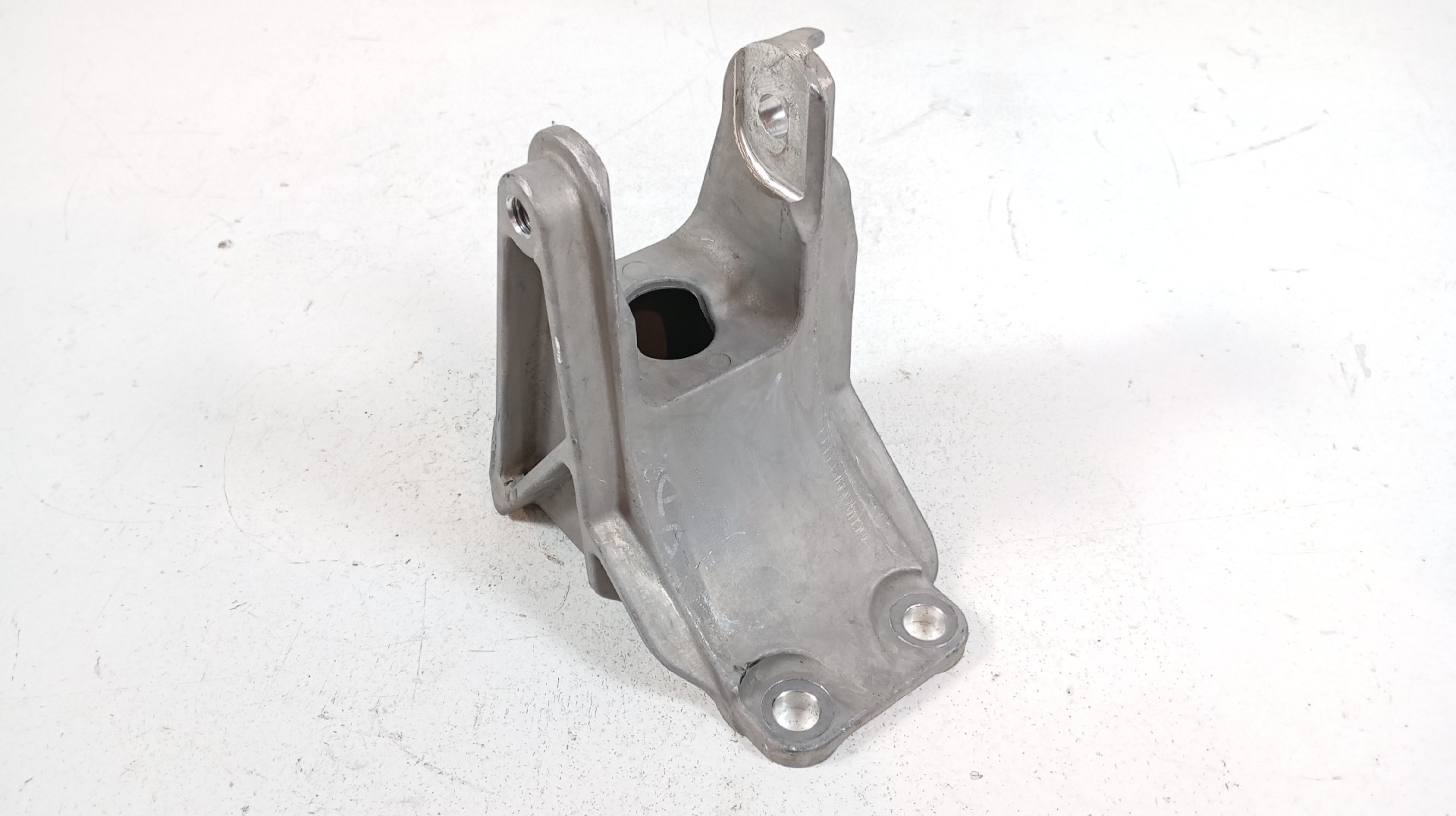 Motor Support NISSAN LEAF (ZE1_) | 17 -  Imagem-1