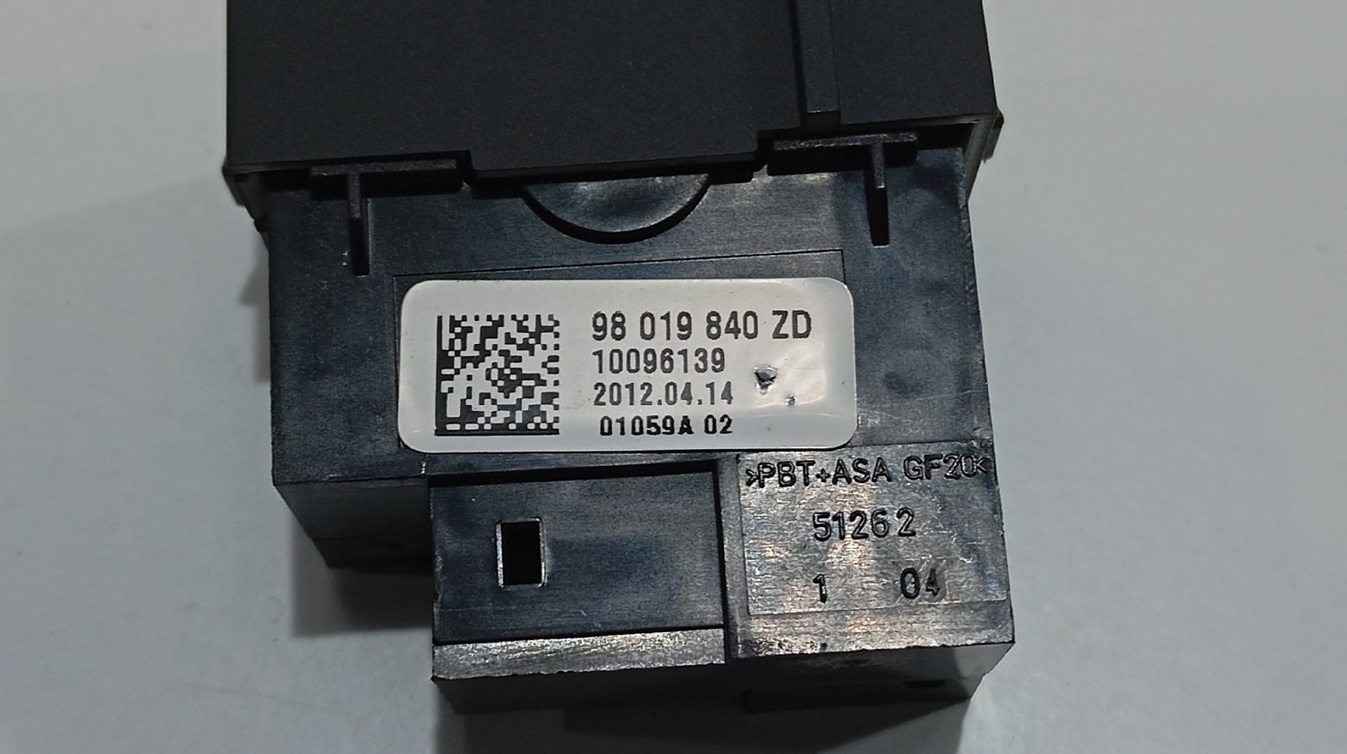 Interruptor Temperatura Banco PEUGEOT 508 RXH Imagem-4