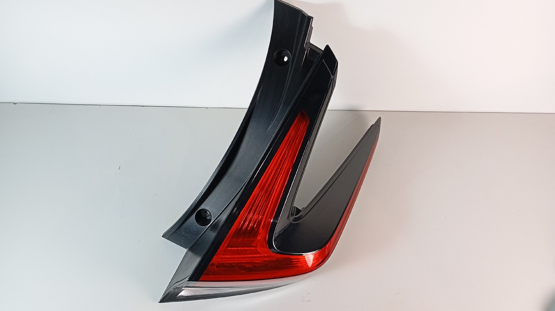 Right Tail Light  NISSAN LEAF (ZE1_) | 17 -  Imagem-3