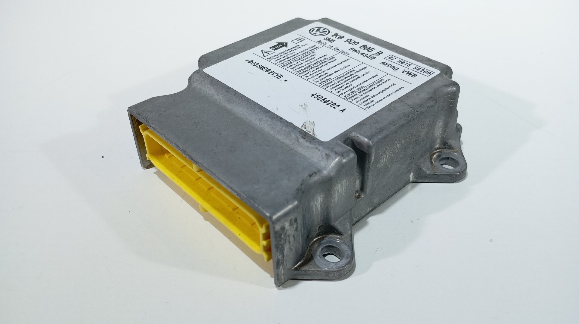 Centralina de Airbags VOLKSWAGEN JETTA Se TDI 140 Imagem-2