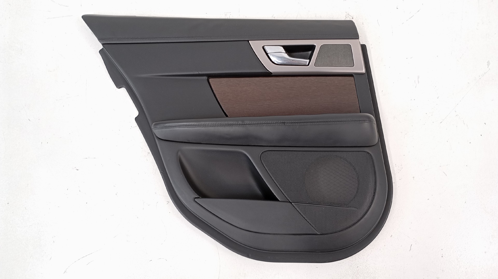 Quartela / Forra Porta Traseira Esquerda JAGUAR XF (X250) | 08 - 15