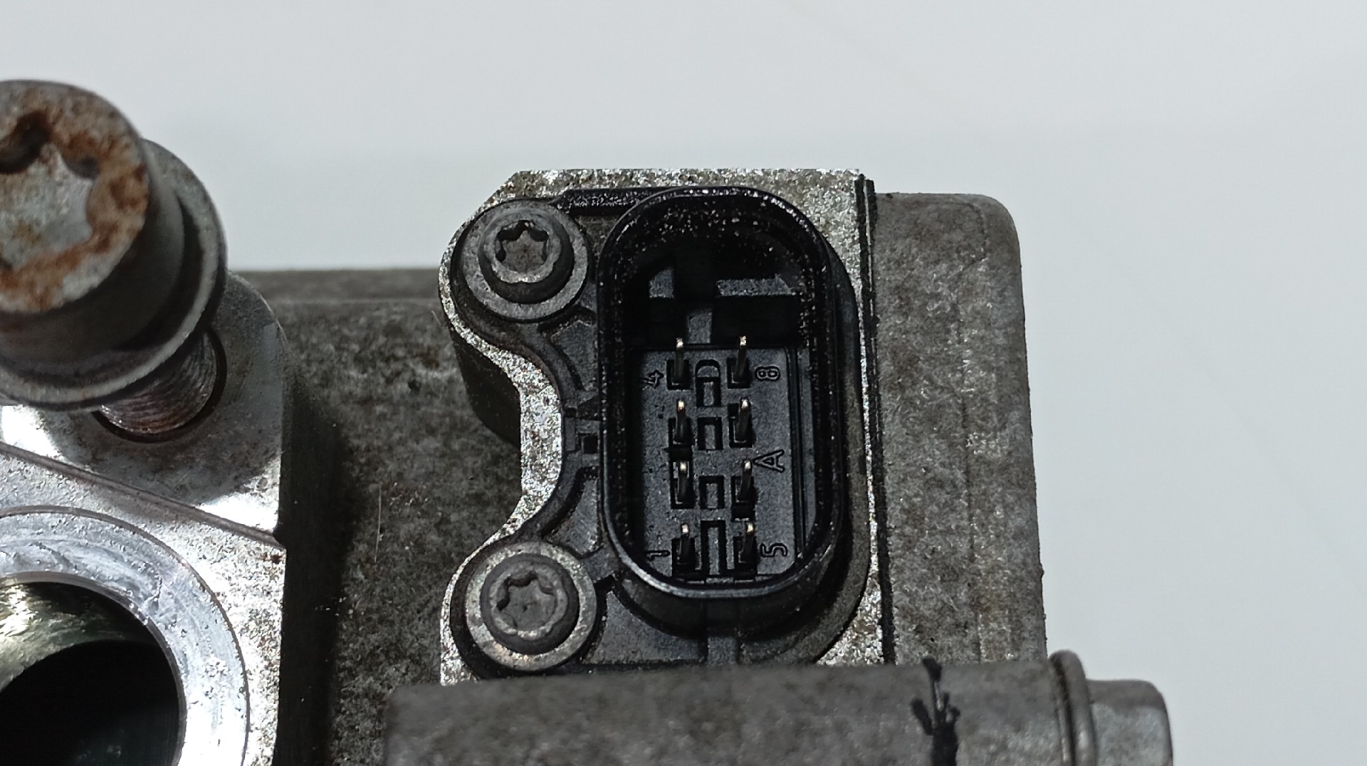 A/C Copmpressor BMW i3 (I01) | 13 -  Imagem-9