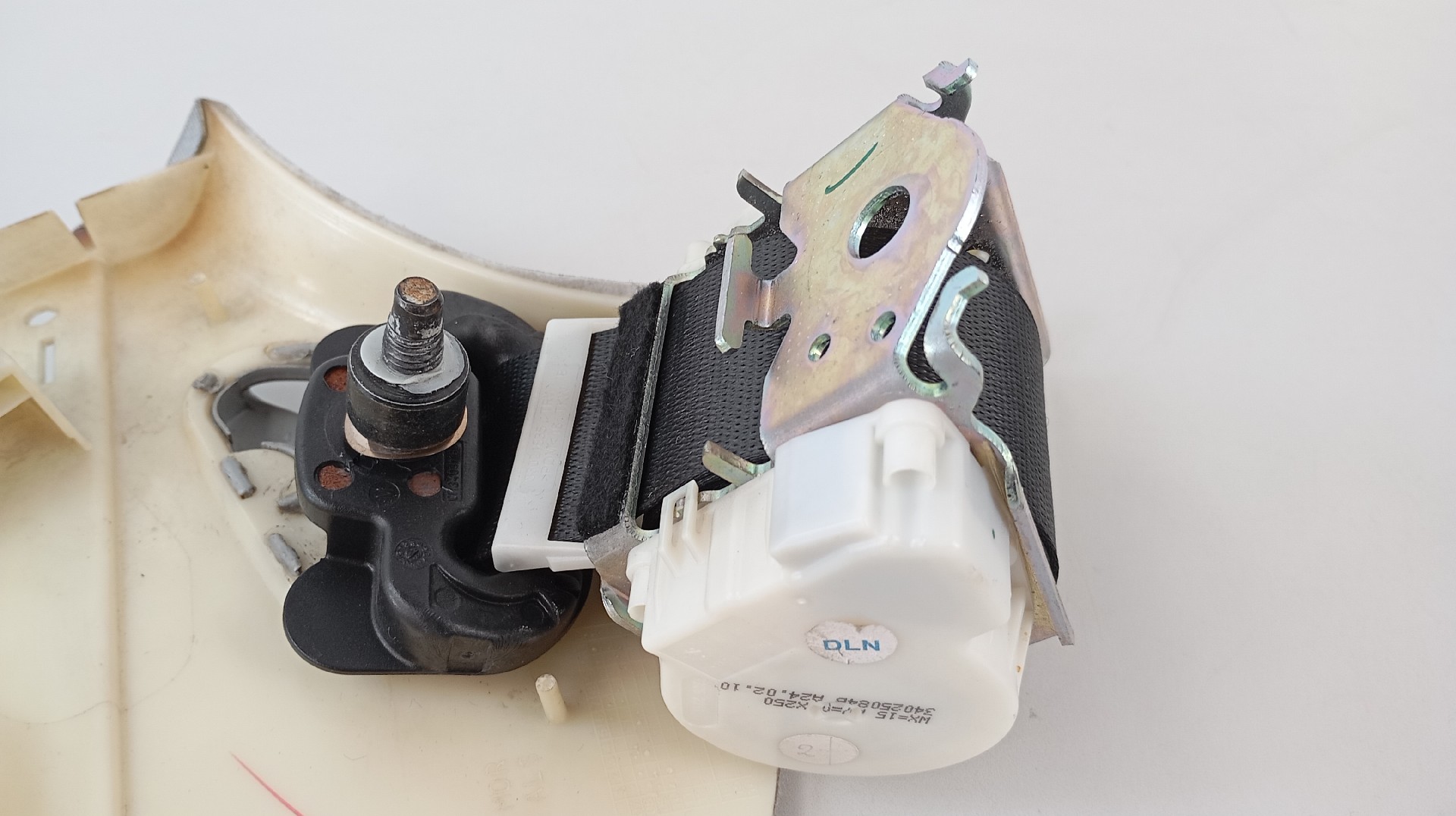 Pré-Tensor / Cinto Traseiro Direito JAGUAR XF (X250) | 08 - 15 Imagem-2