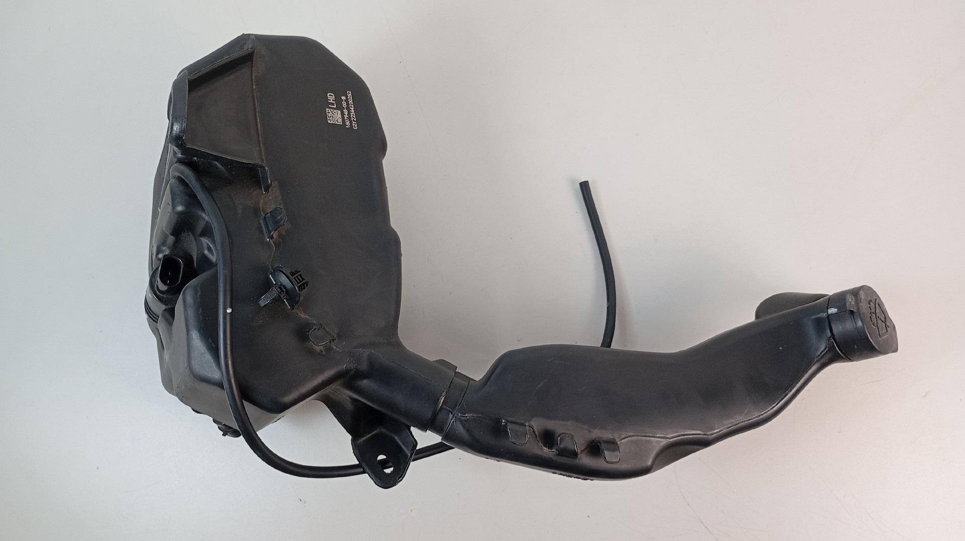 Depósito / Reservatorio Limpa Vidros TESLA MODEL Y (5YJY)