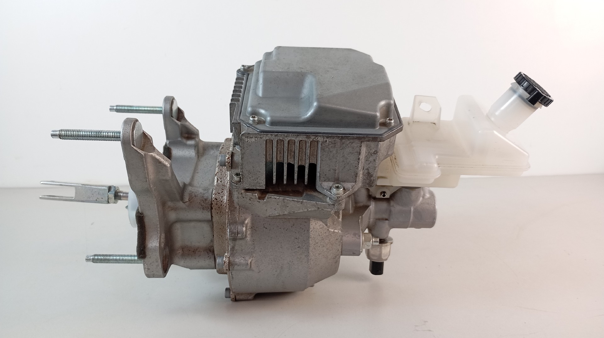 Servo Freio NISSAN LEAF (ZE0) | 10 - 