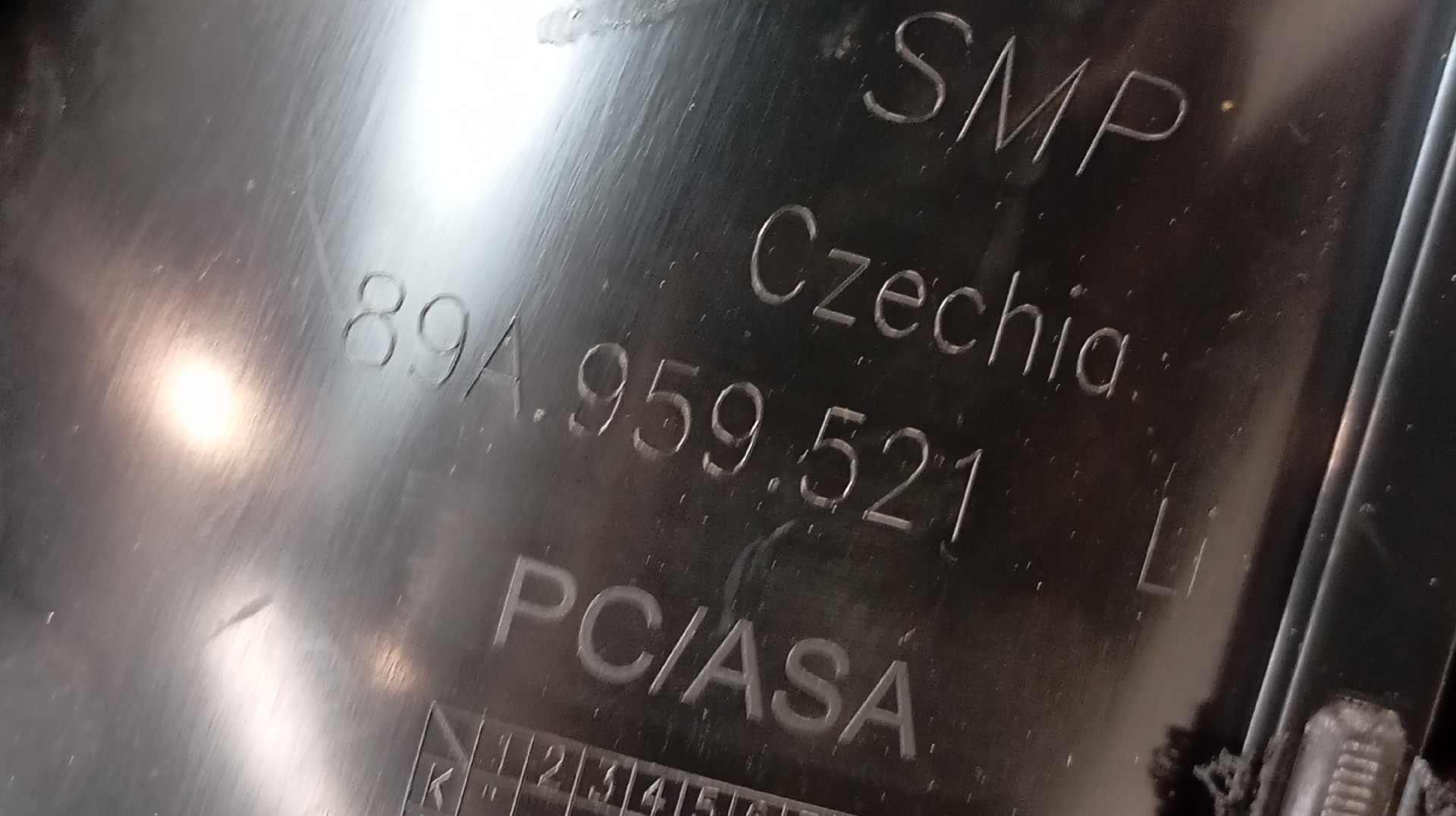 Quartela / Forra Porta Frente Esquerda AUDI Q4 E-TRON (F4B) Imagem-5