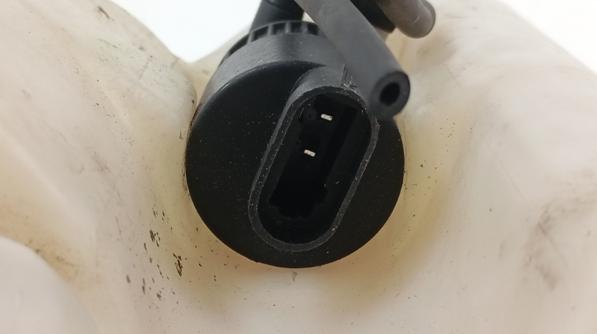 Depósito / Reservatorio Limpa Vidros RENAULT MEGANE I (BA0/1_) | 95 - 04 Imagem-3