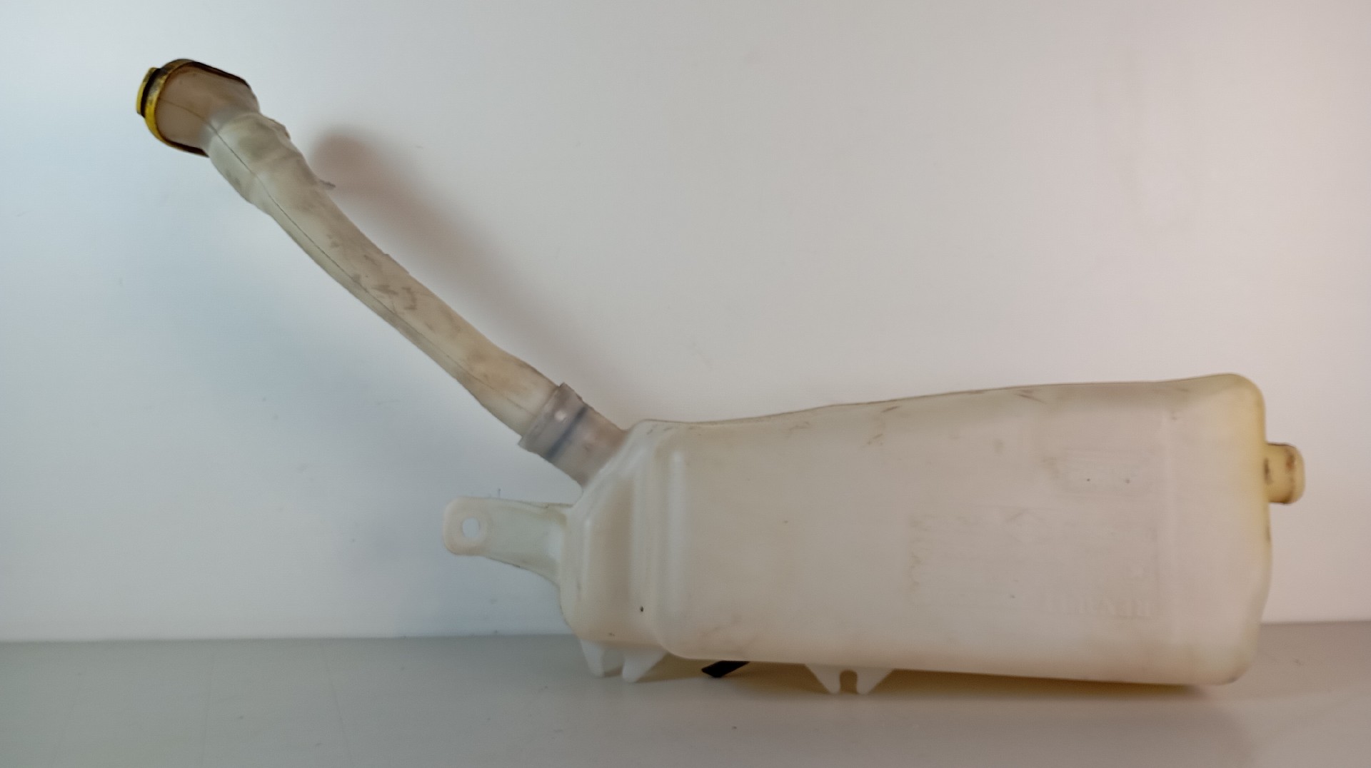 Depósito / Reservatorio Limpa Vidros RENAULT CLIO III (BR0/1, CR0/1) | 05 - 