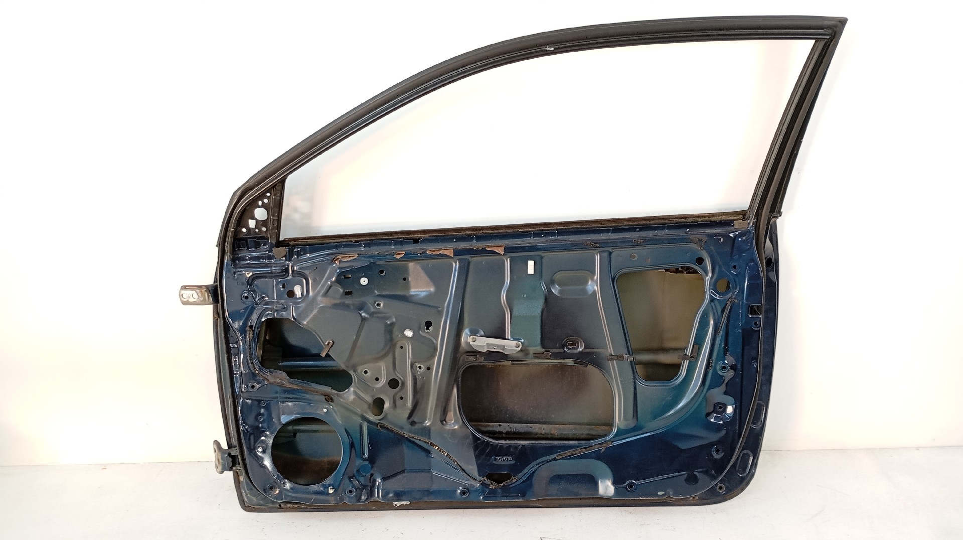 Porta Frente Direita TOYOTA COROLLA 2.0 D-4D Imagem-3