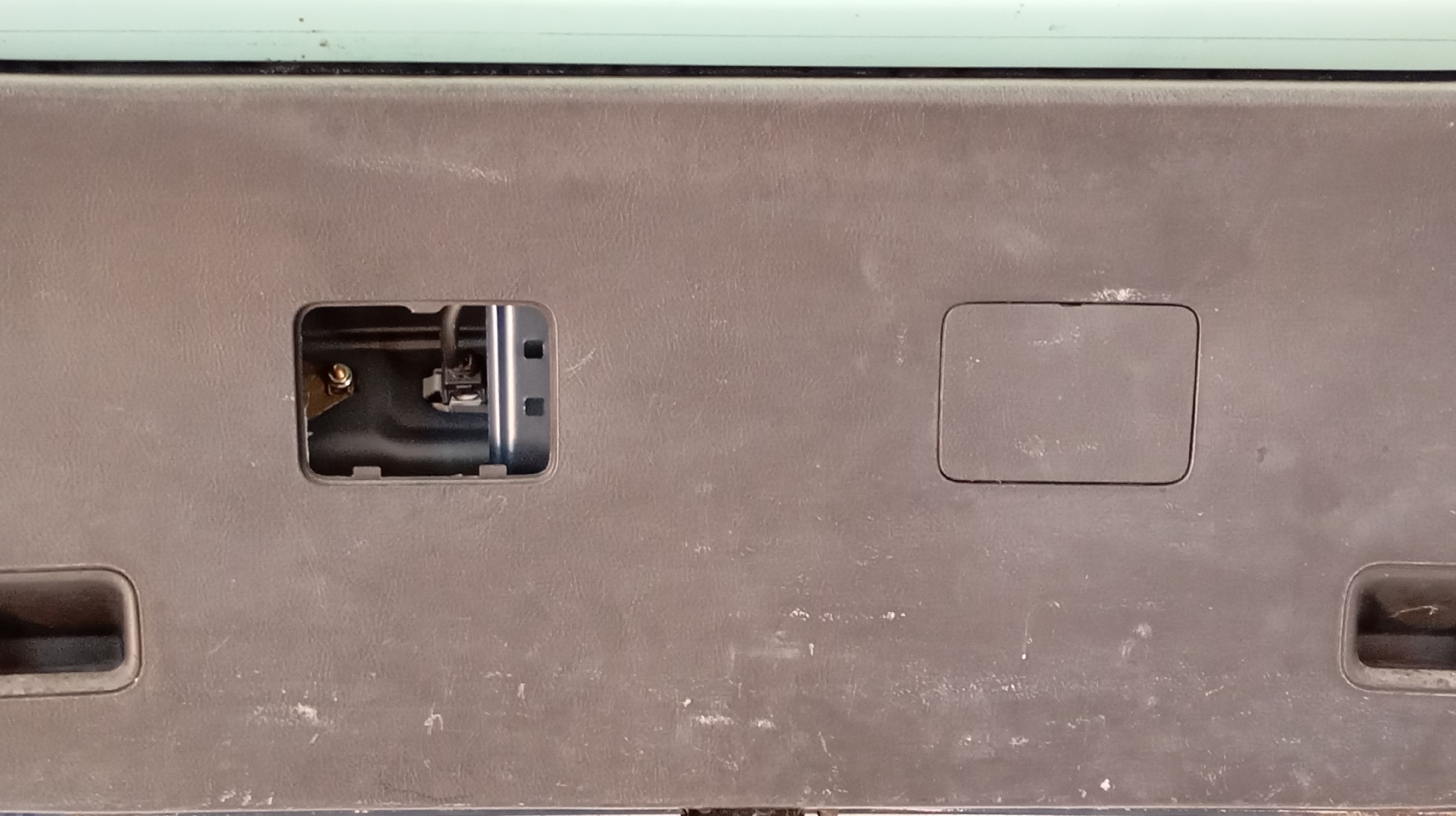 Porta da Mala Bagageira TOYOTA COROLLA 2.0 D-4D Imagem-5