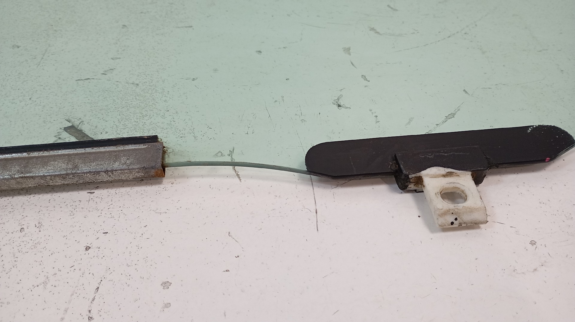 Vidro Porta Frente Direita TOYOTA COROLLA 2.0 D-4D Imagem-2