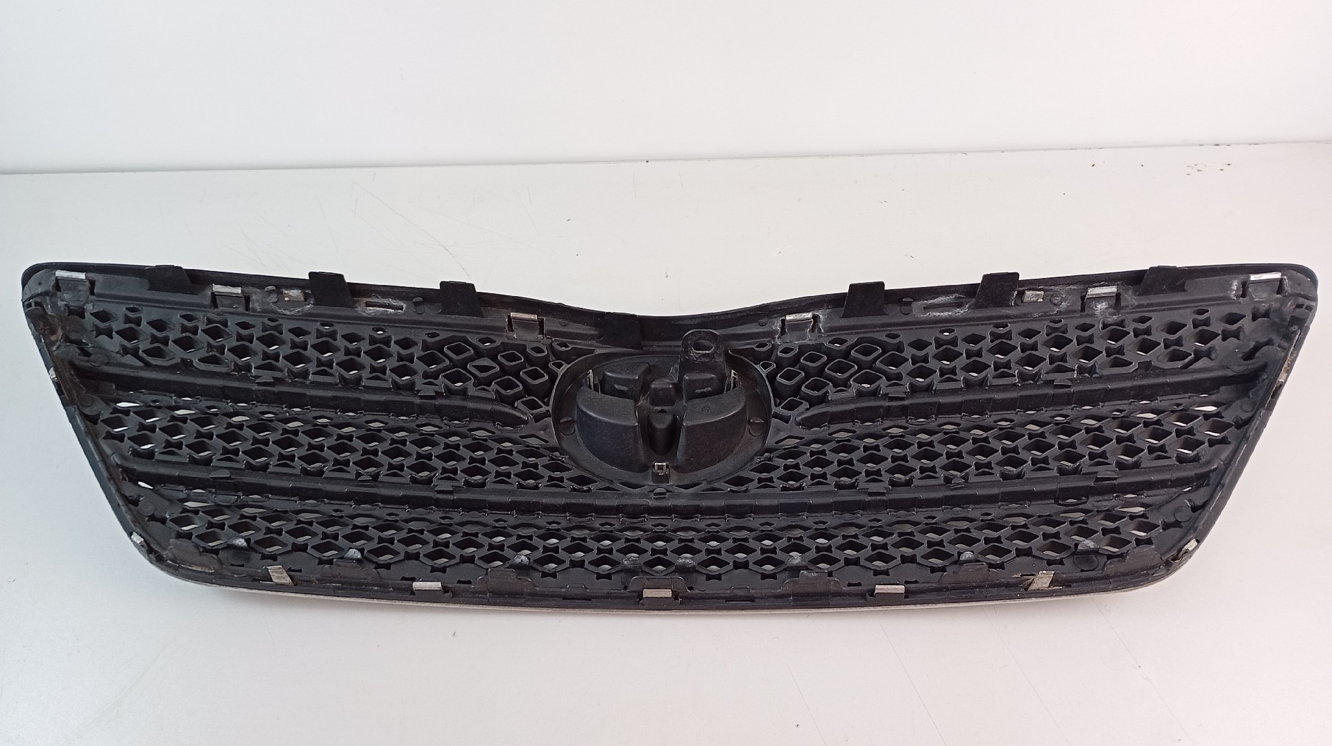 Grelha da Frente TOYOTA COROLLA 2.0 D-4D Imagem-1