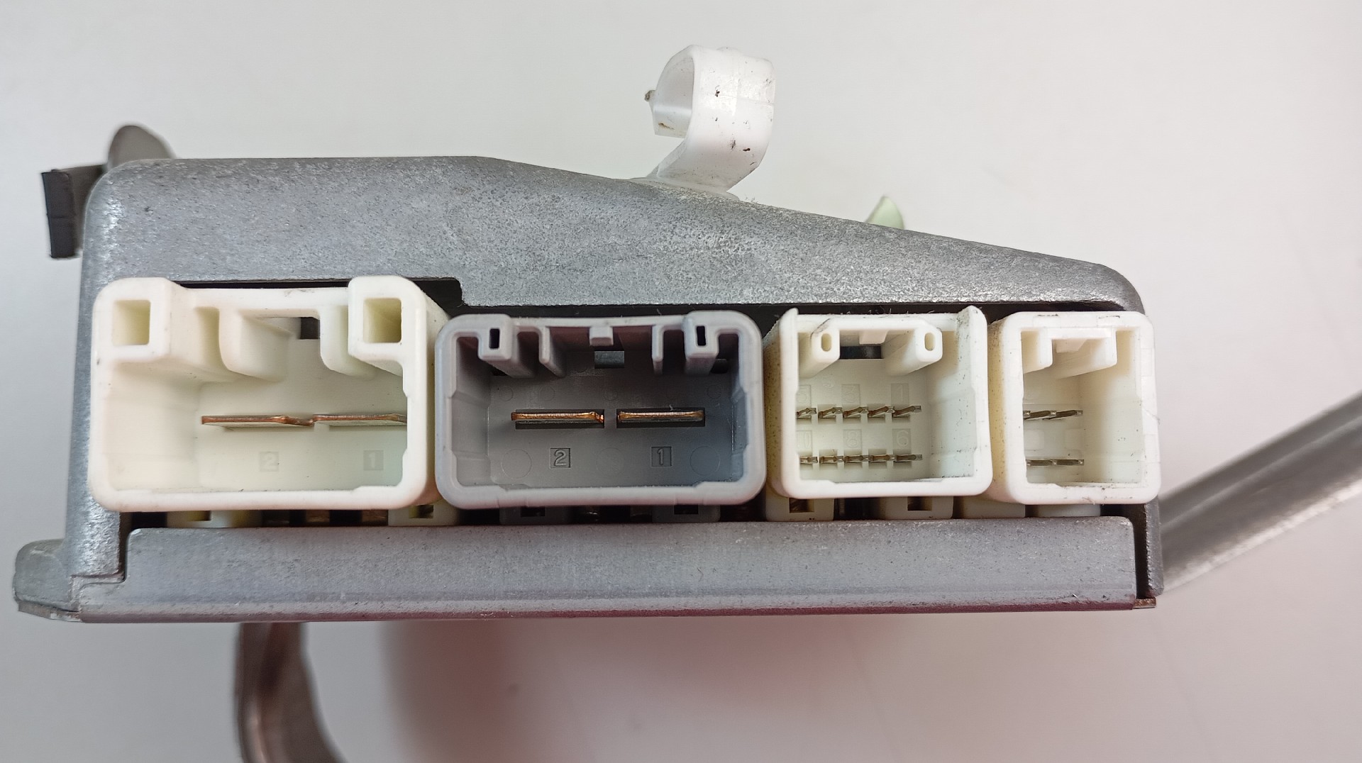 Centralina de Direçao TOYOTA COROLLA 2.0 D-4D Imagem-2