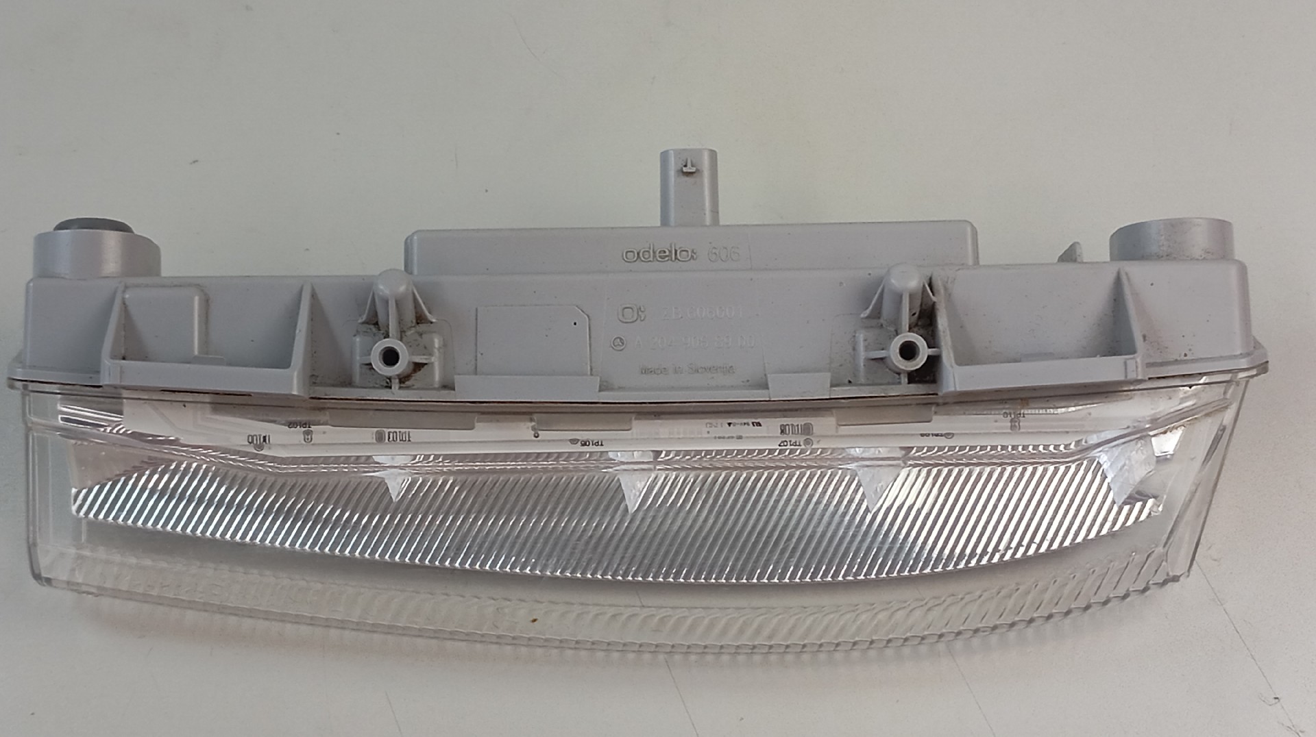 Farol Diurno Esquerdo MERCEDES-BENZ E 220 CDI Imagem-1