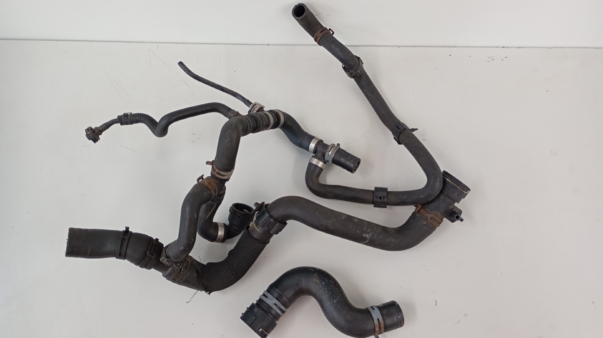 Tubo Água Conexão AUDI A4 (8K2, B8) | 07 - 15 Imagem-1