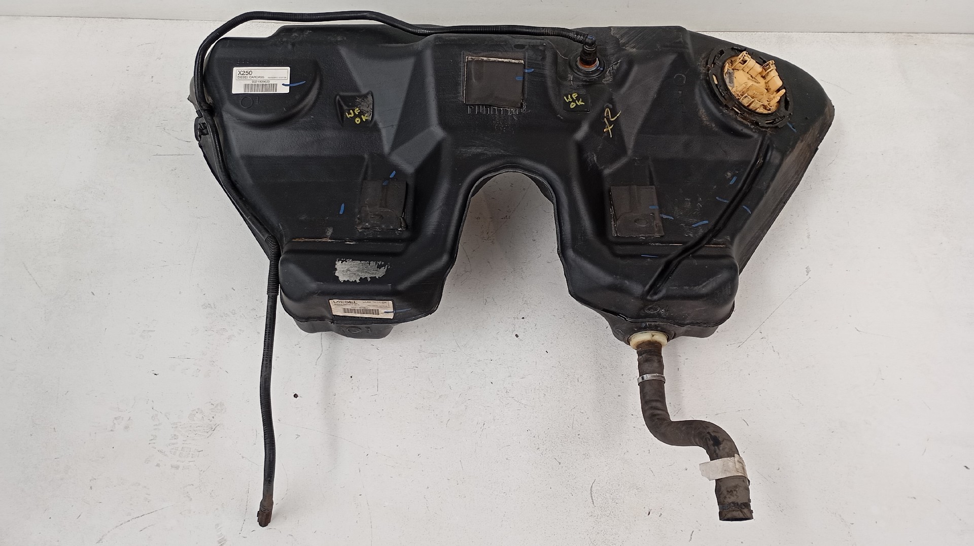 Depósito de Combustível JAGUAR XF (X250) | 08 - 15