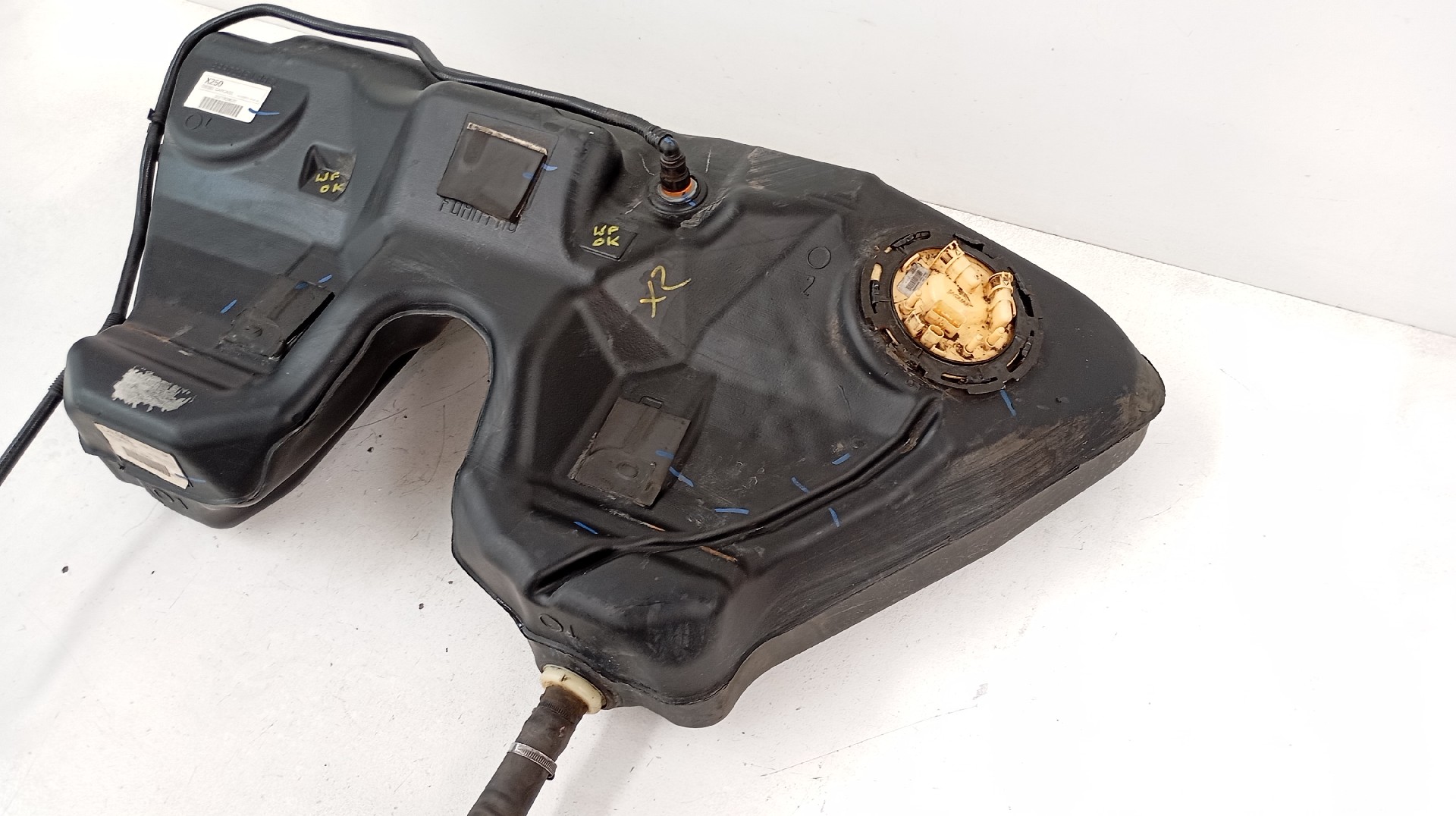 Depósito de Combustível JAGUAR XF (X250) | 08 - 15 Imagem-1