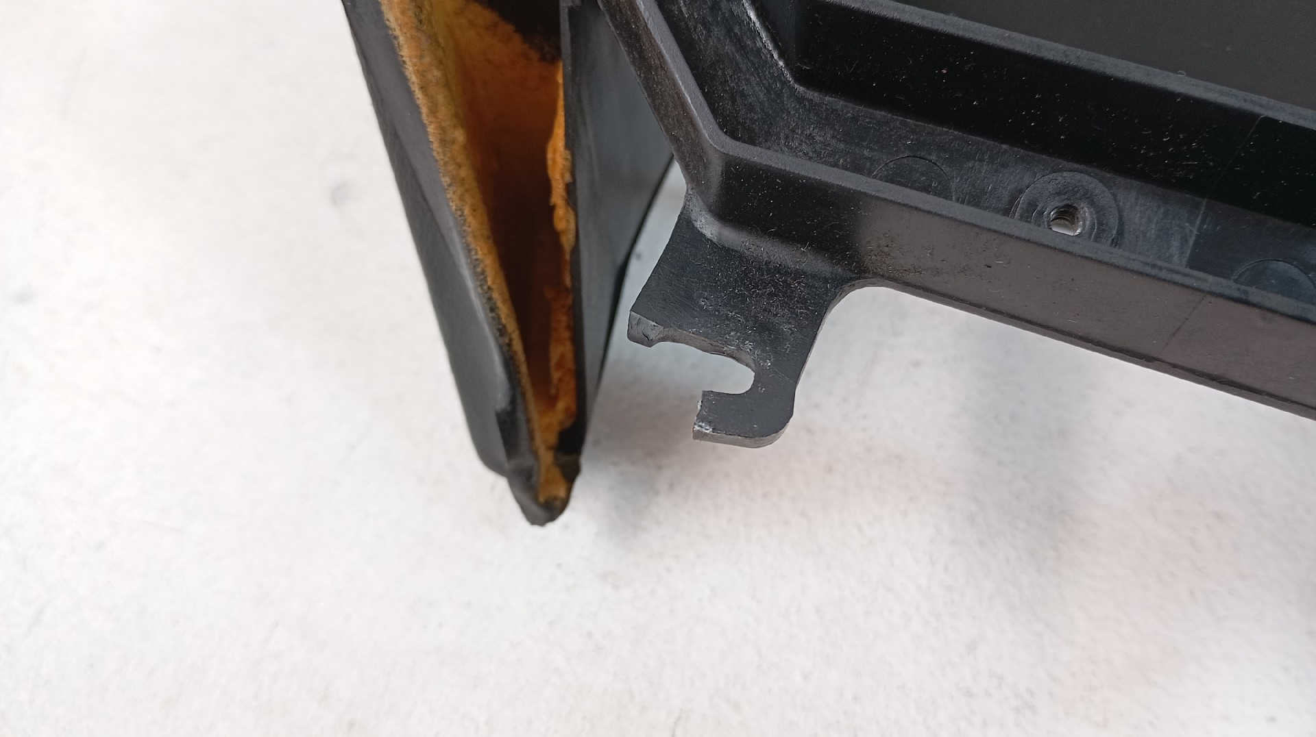 Dashboard MERCEDES-BENZ 190 (W201) | 82 - 93 Imagem-9