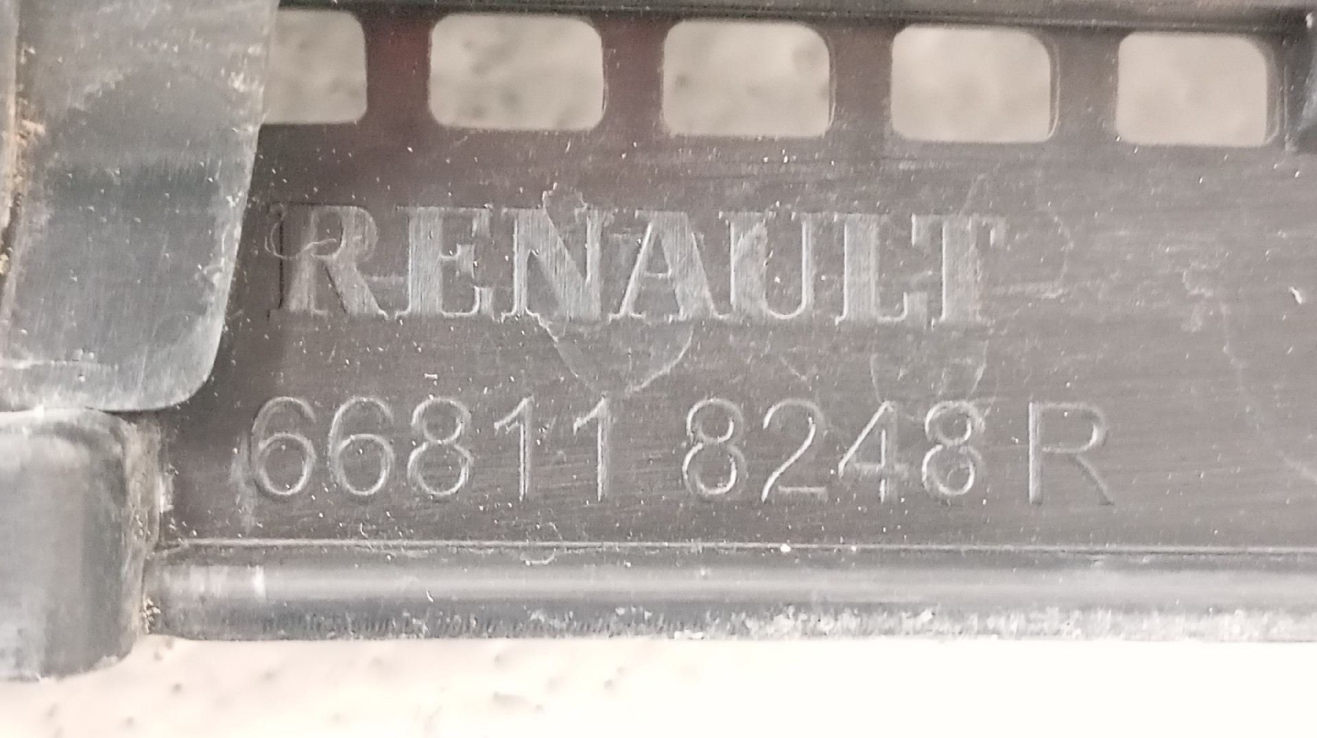 Grelha Curcuvan / Torpedo (Grelha Para Brisas) RENAULT ZOE (BFM_) | 12 -  Imagem-7