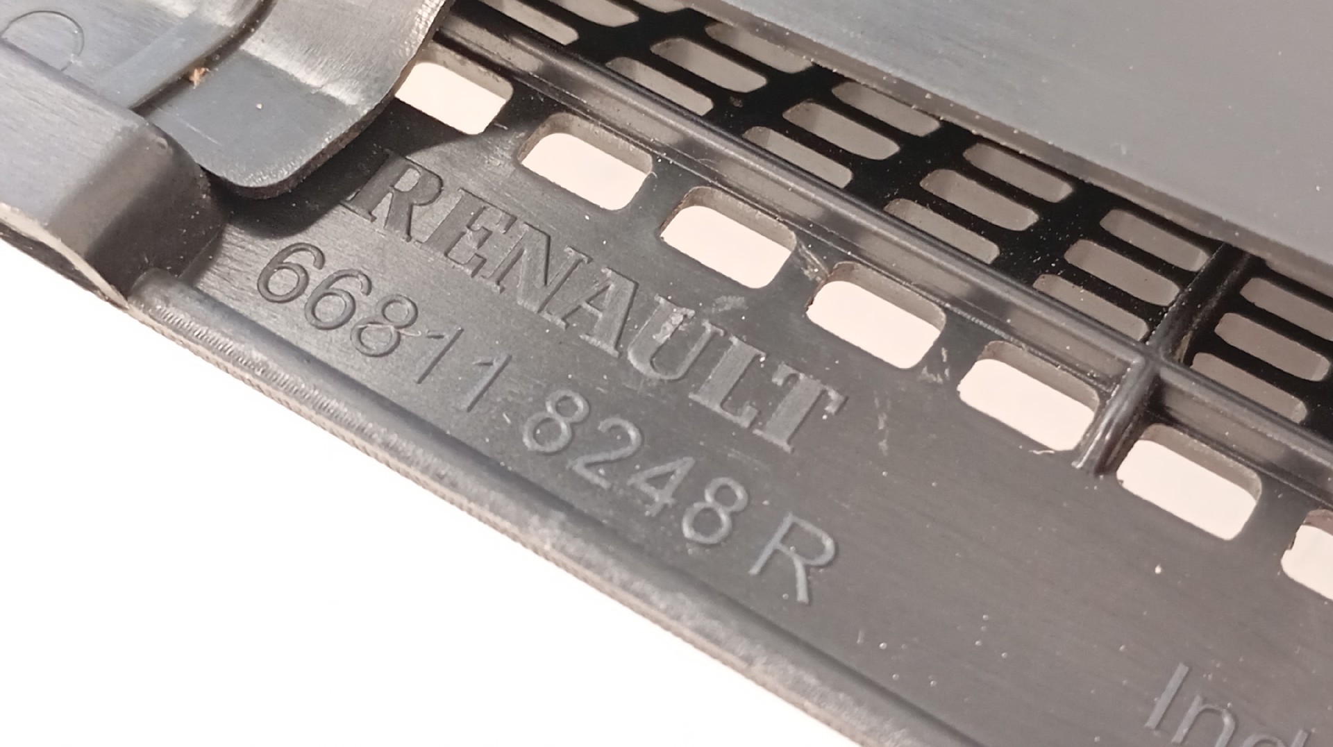 Grelha Curcuvan / Torpedo (Grelha Para Brisas) RENAULT ZOE (BFM_) | 12 -  Imagem-7