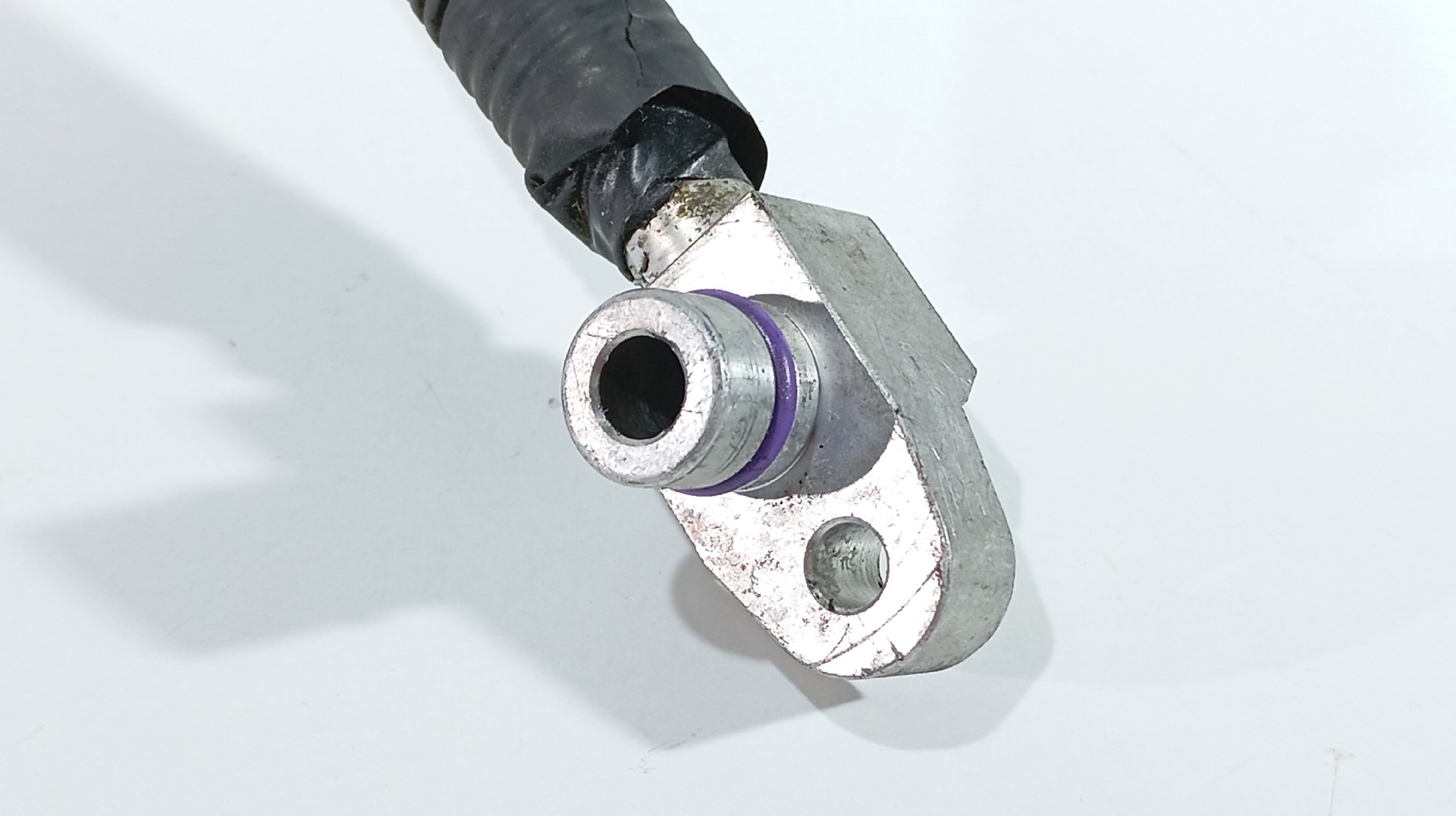 Tubo AC NISSAN LEAF (ZE0) | 10 -  Imagem-1