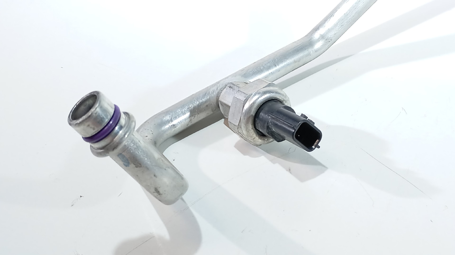 Tubo AC NISSAN LEAF (ZE0) | 10 -  Imagem-2