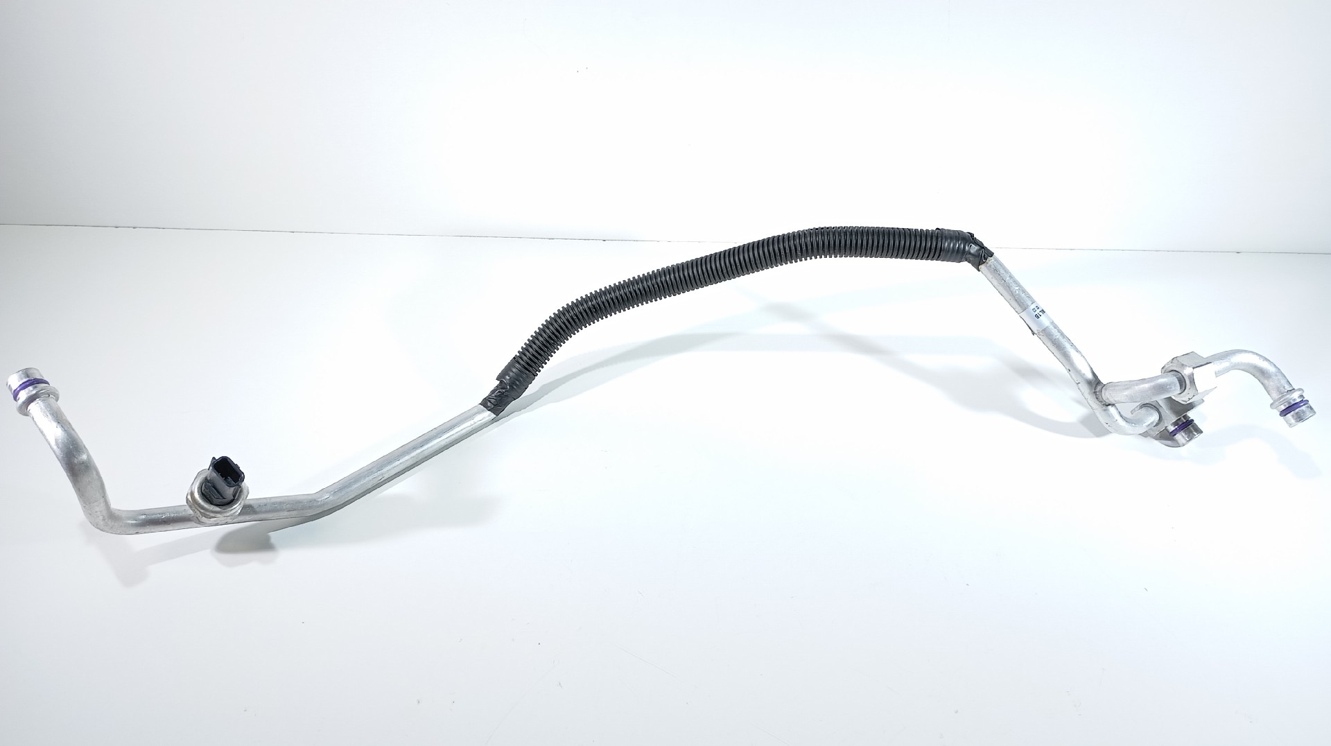 Tubo AC NISSAN LEAF (ZE0) | 10 - 