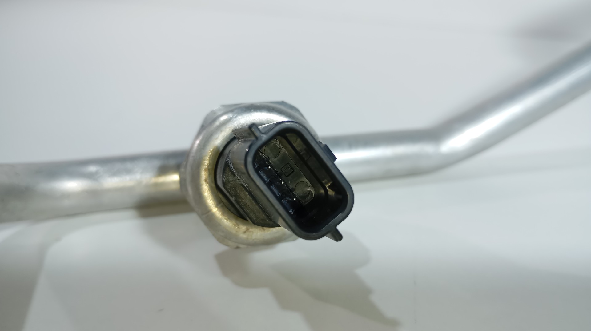 Tubo AC NISSAN LEAF (ZE0) | 10 -  Imagem-3